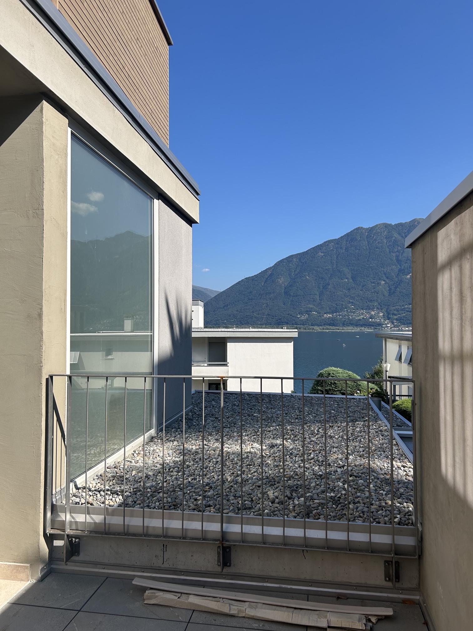 Vista esteriore 1