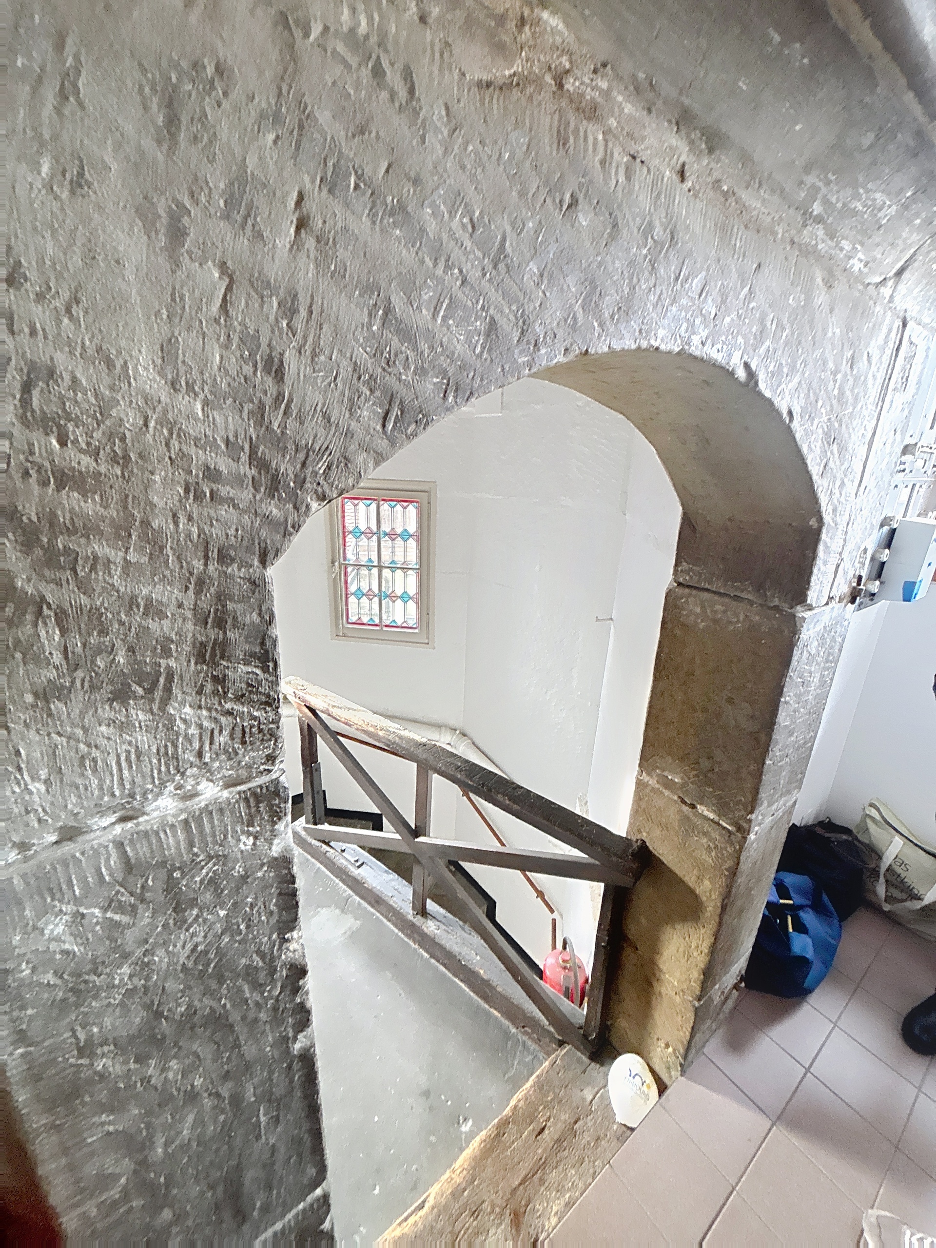 COULOIR IMMEUBLE COULOIR IMMEUBLE