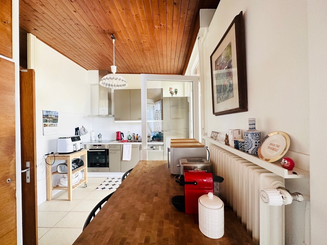 Interior view 4