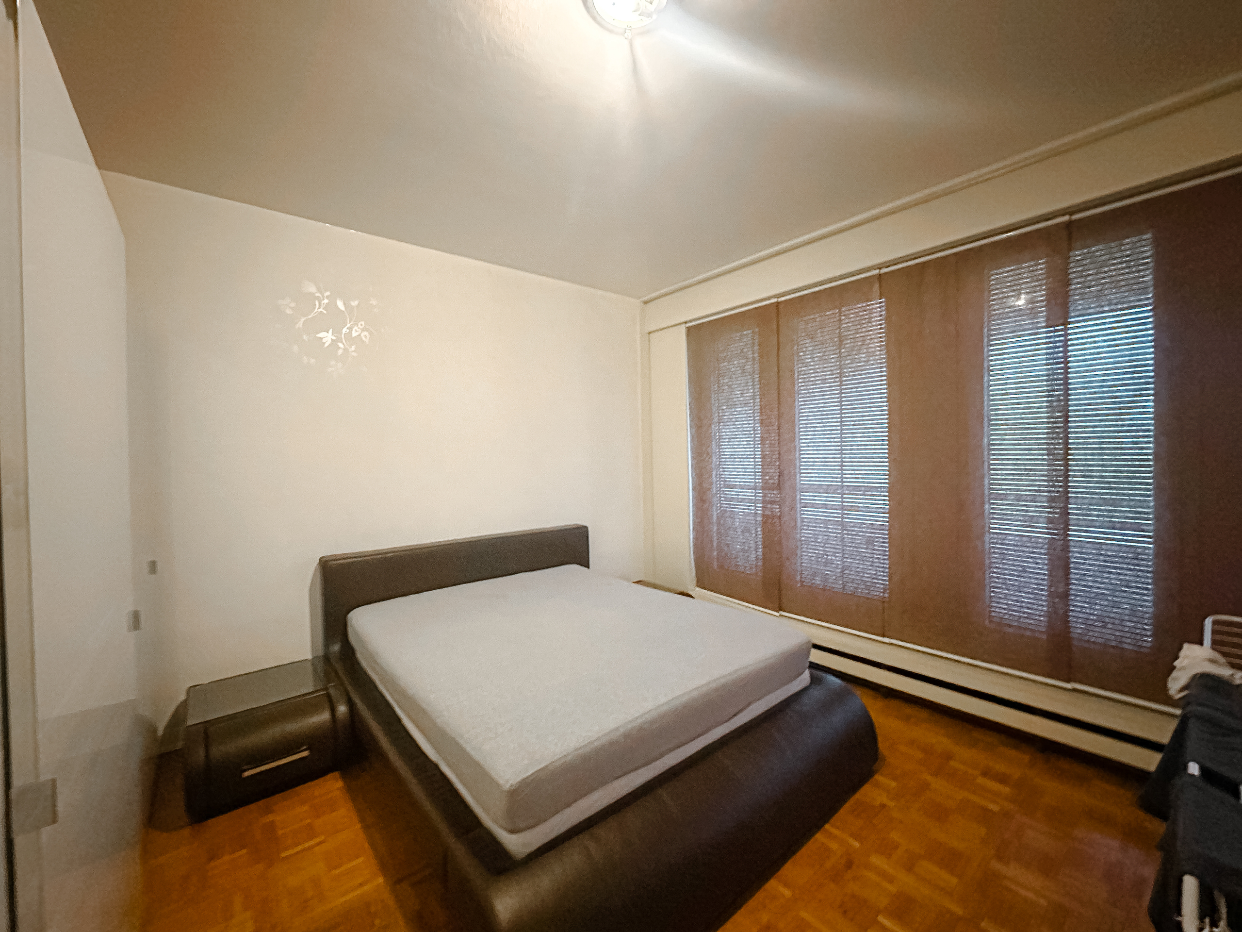 Interior view 4