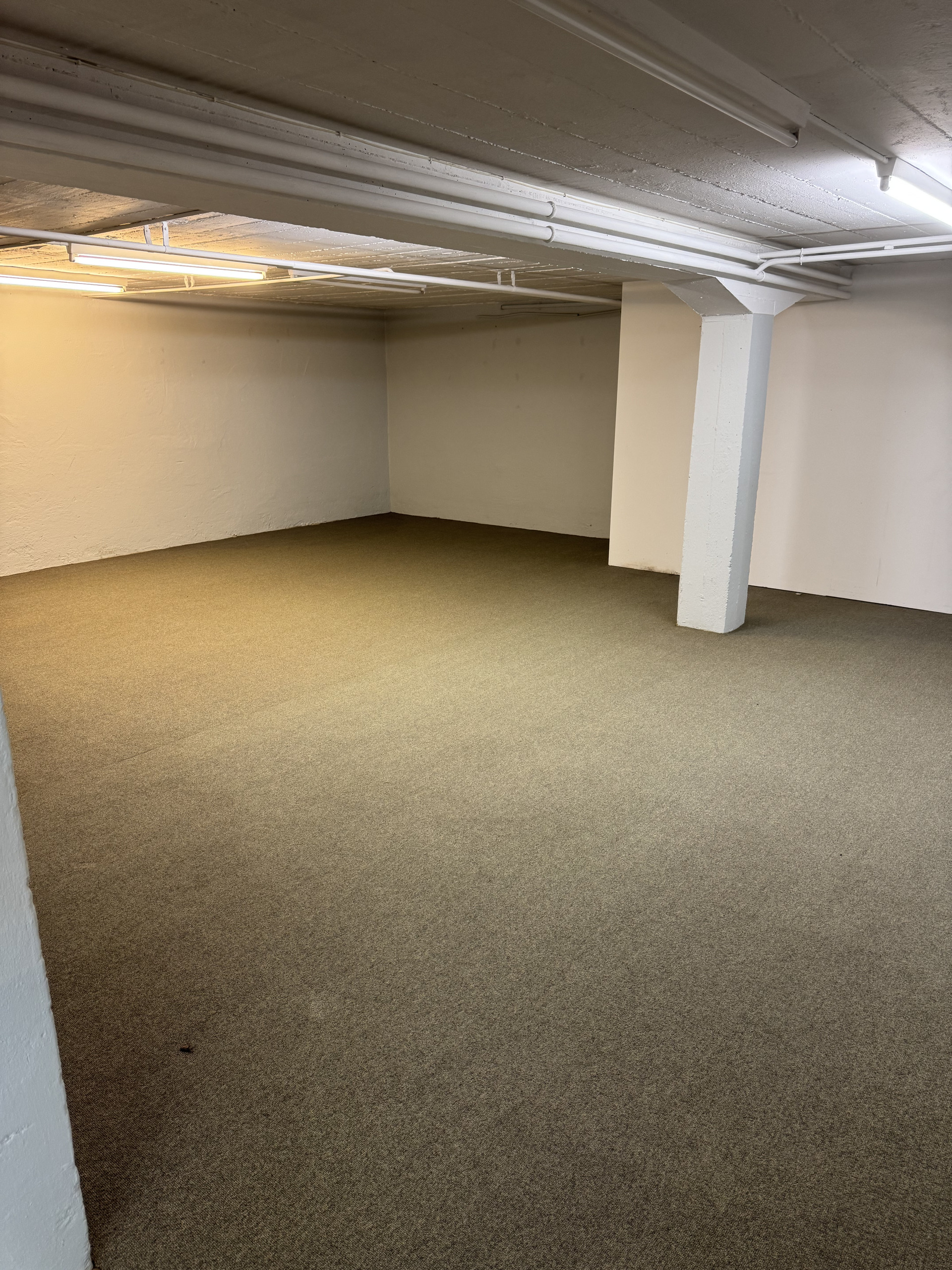 Interior view 17