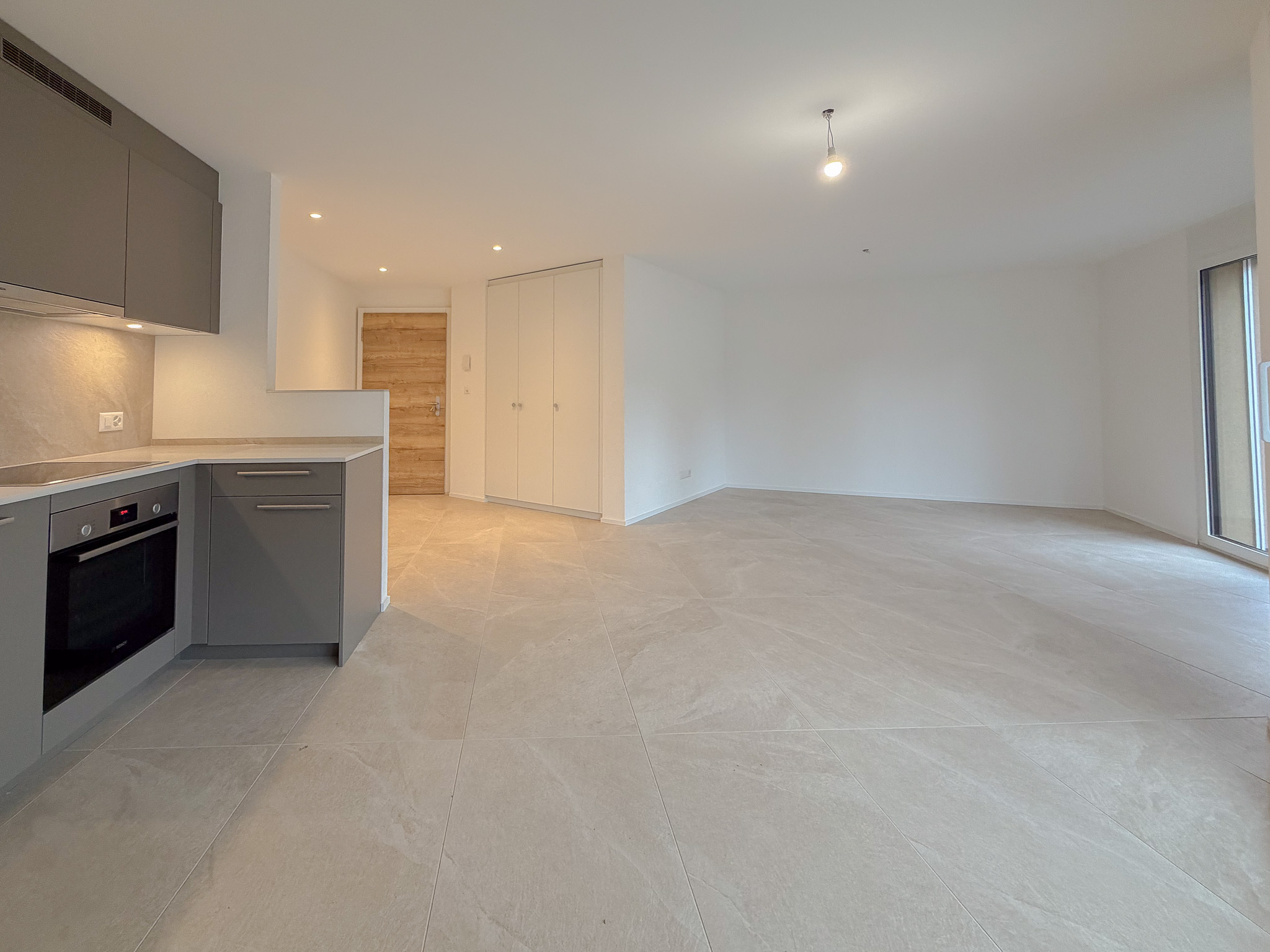 Cuisine ouverte sur la pièce à vivre