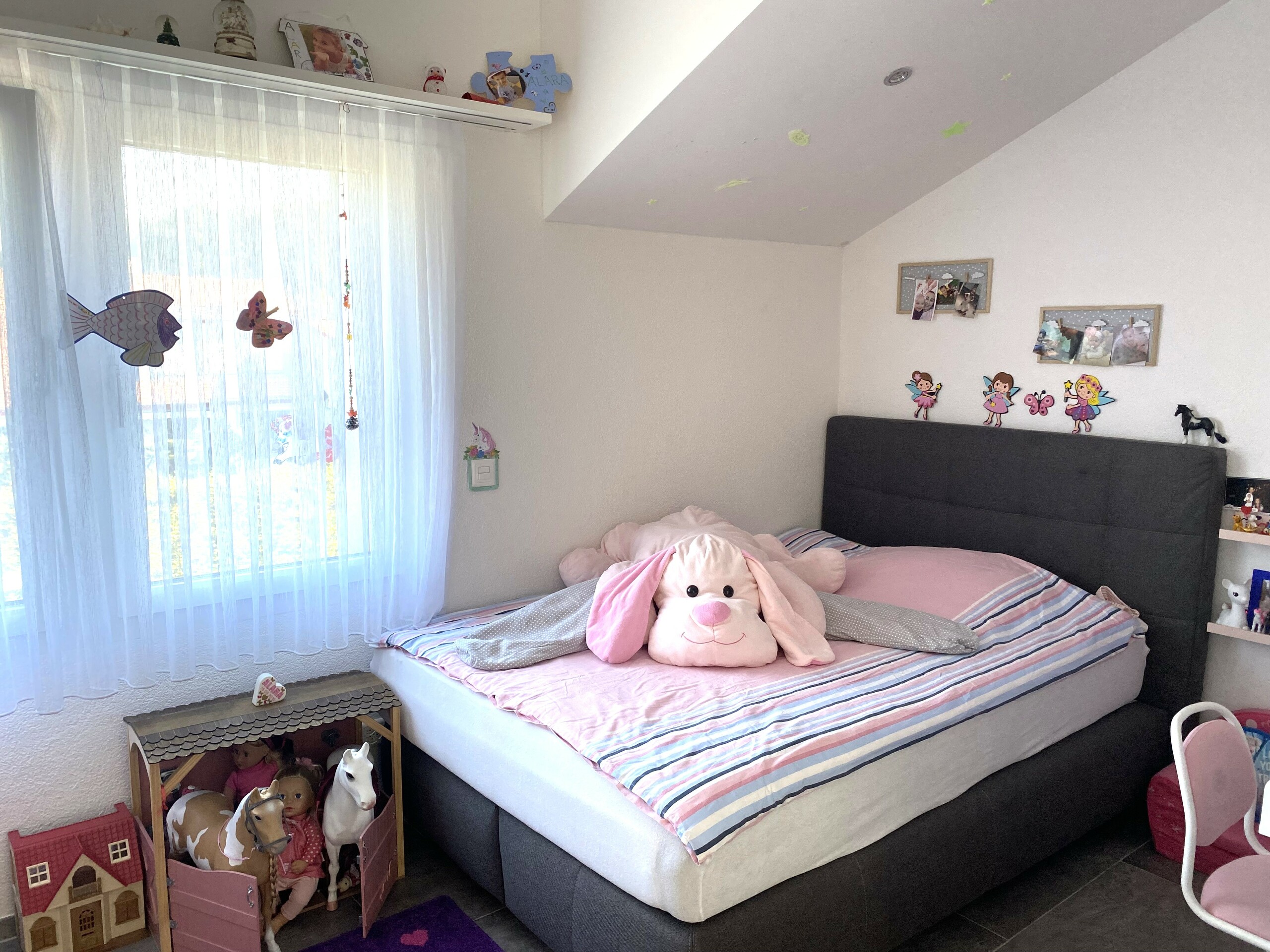 Kinderzimmer 1 OG