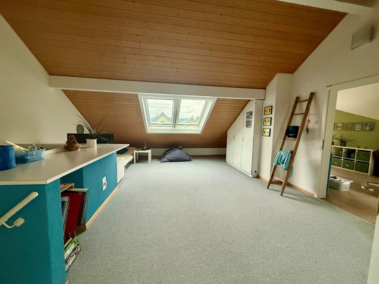 Zimmer Dachgeschoss Zimmer Dachgeschoss