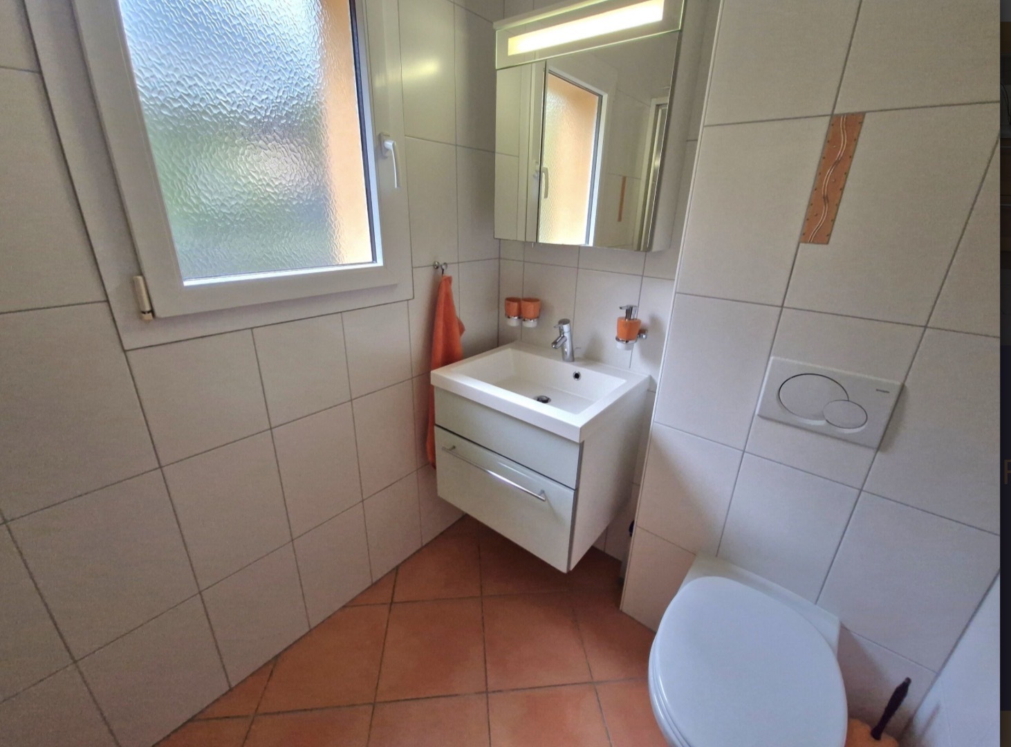 Interior view 6