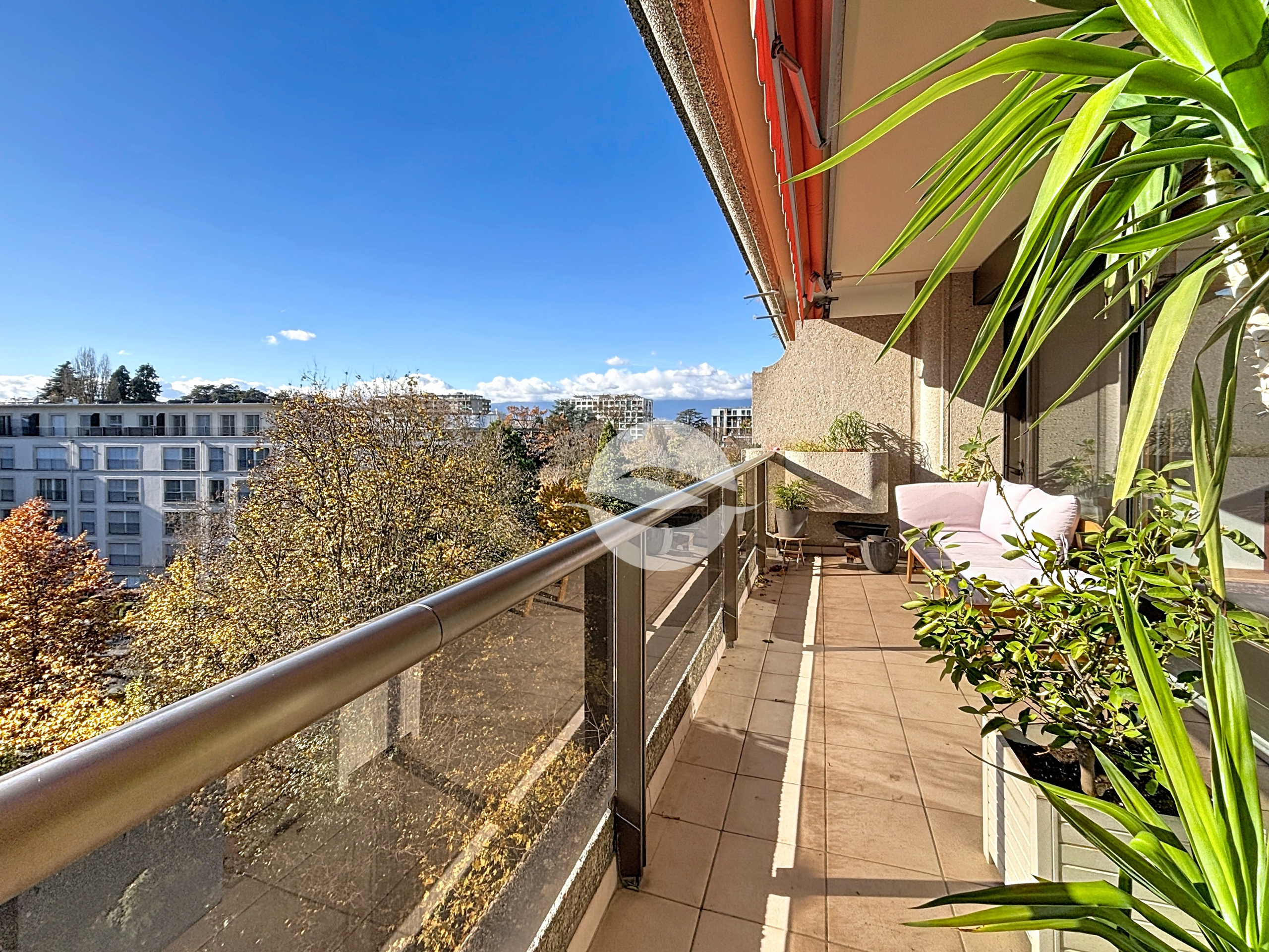 Vue depuis la terrasse du salon