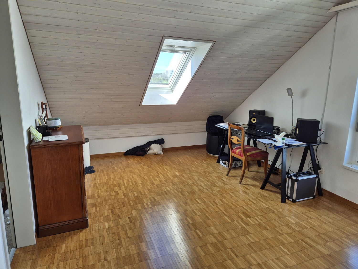 Photo 5