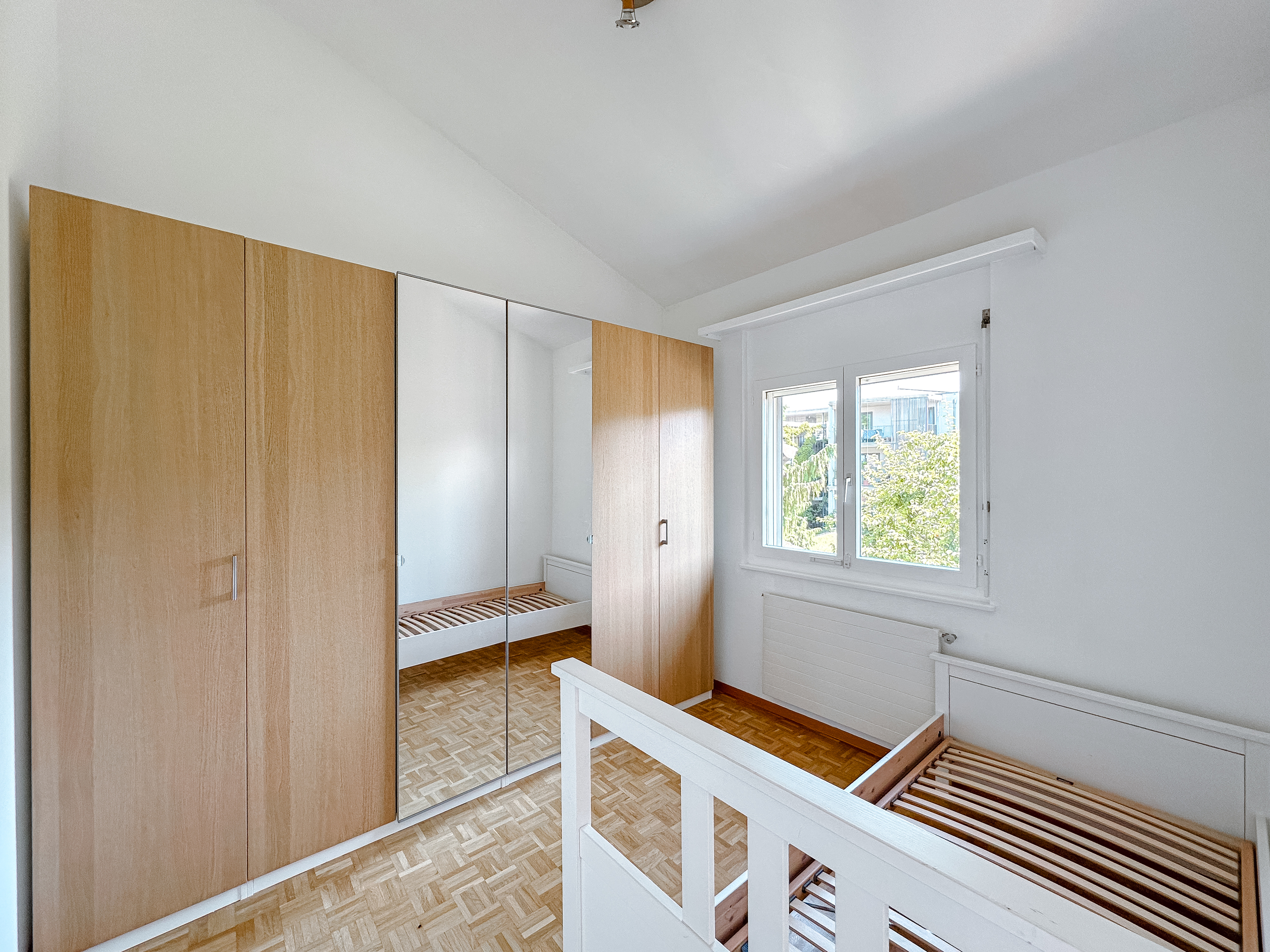 Interior view 7