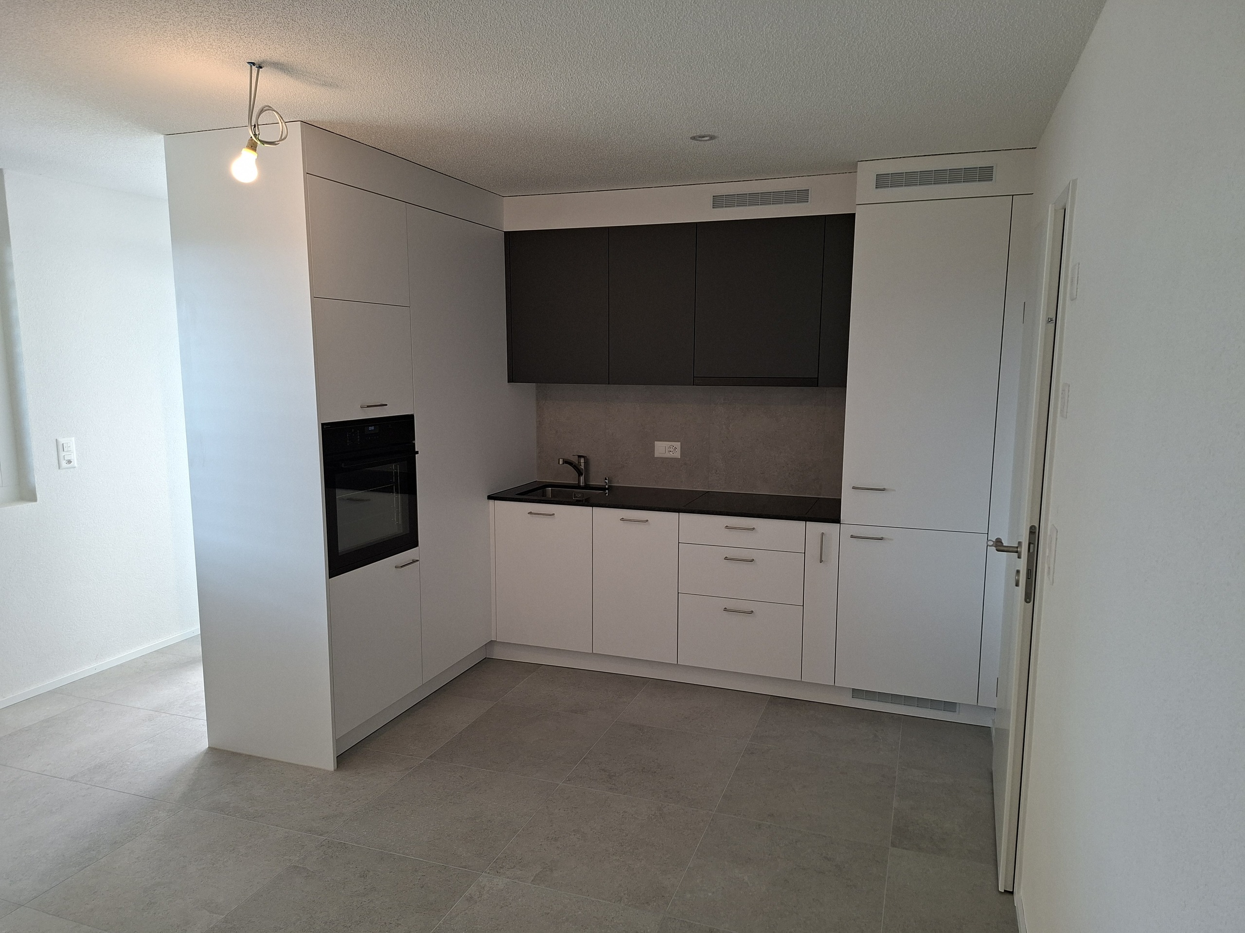 Interior view 9