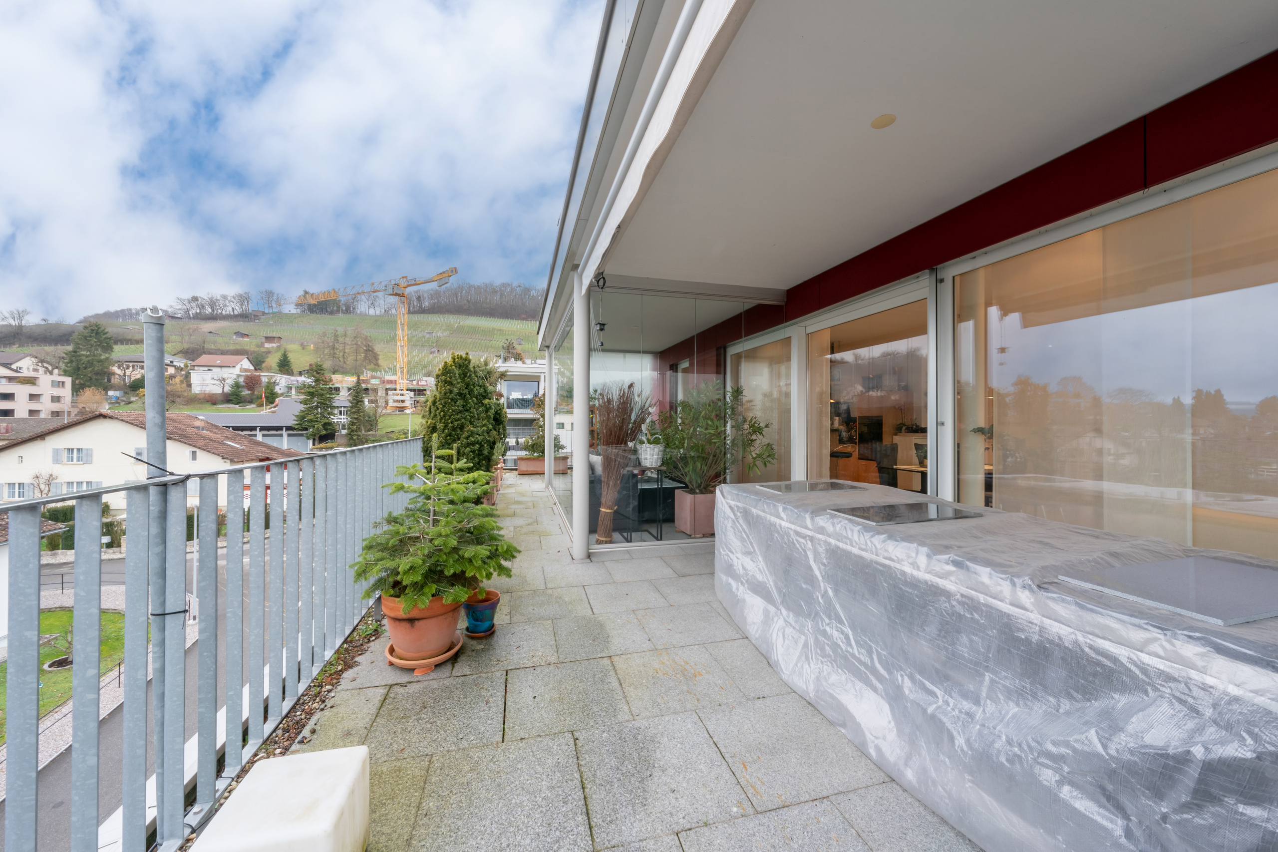 Gedeckter Sitzplatz Gedeckter Sitzplatz