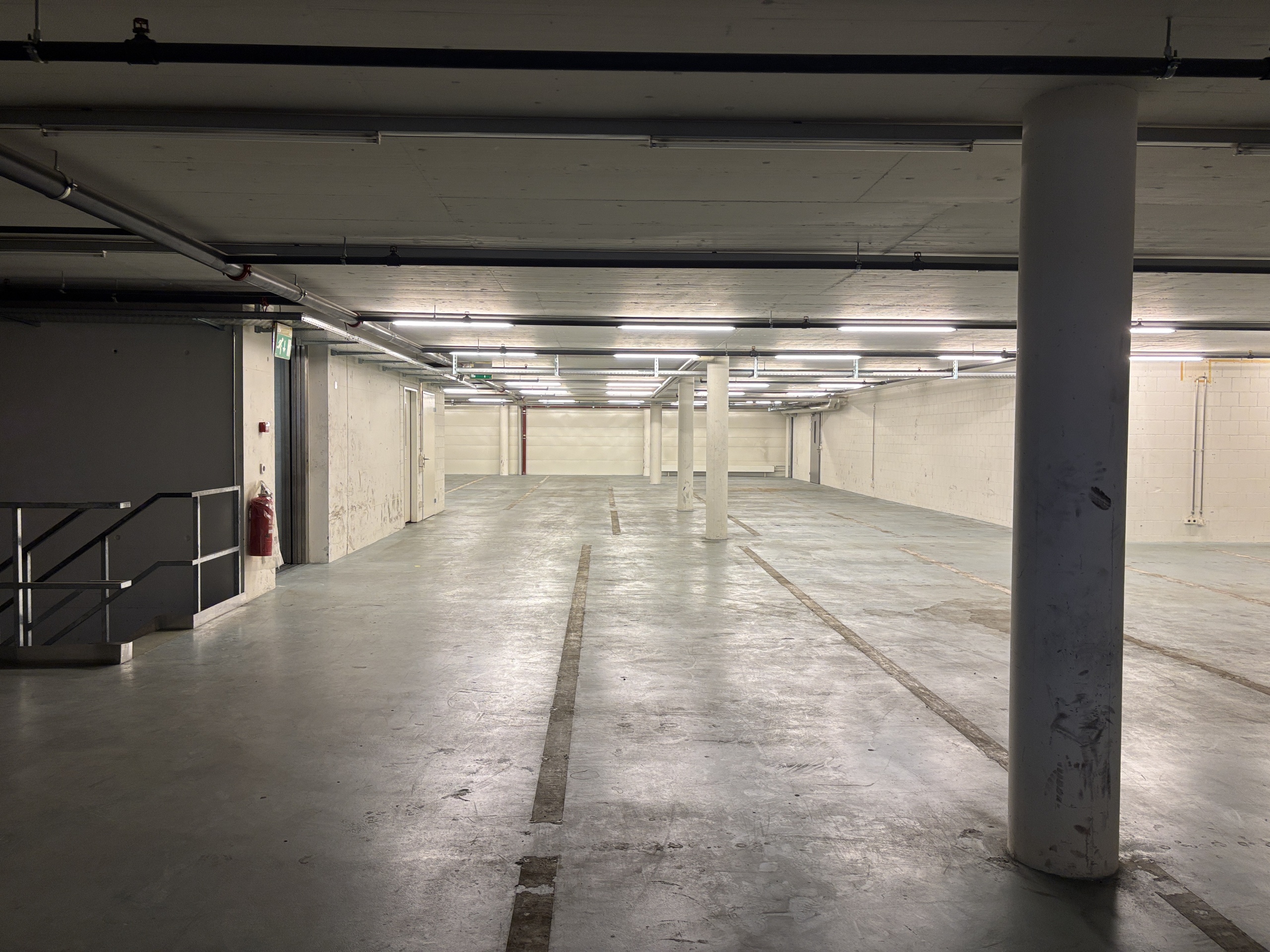 Interior view 6