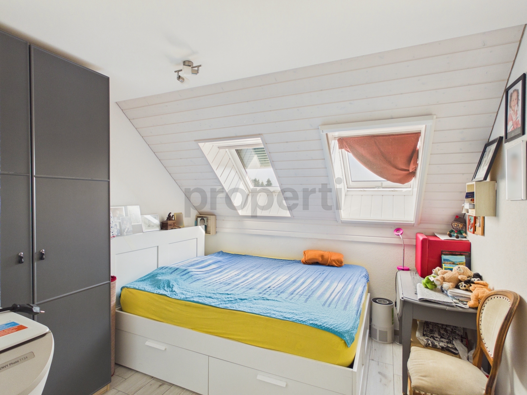 Photo 7