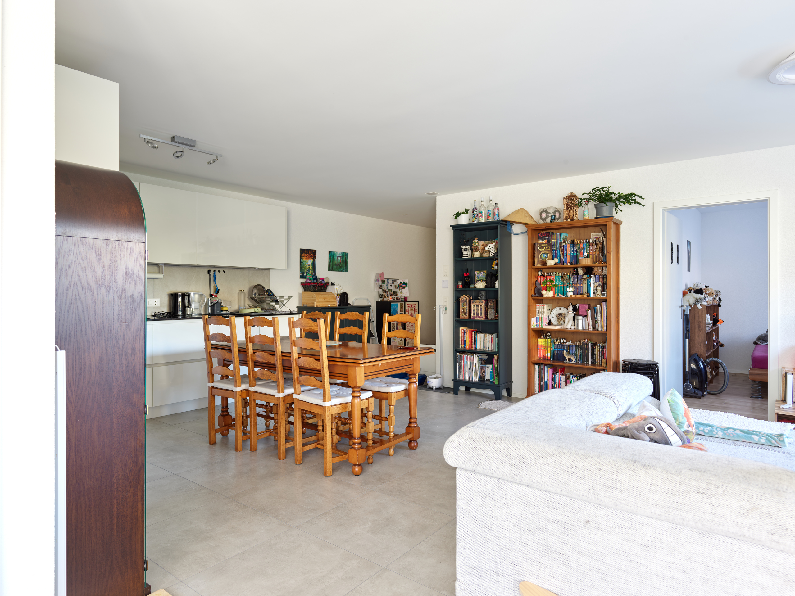 Interior view 1