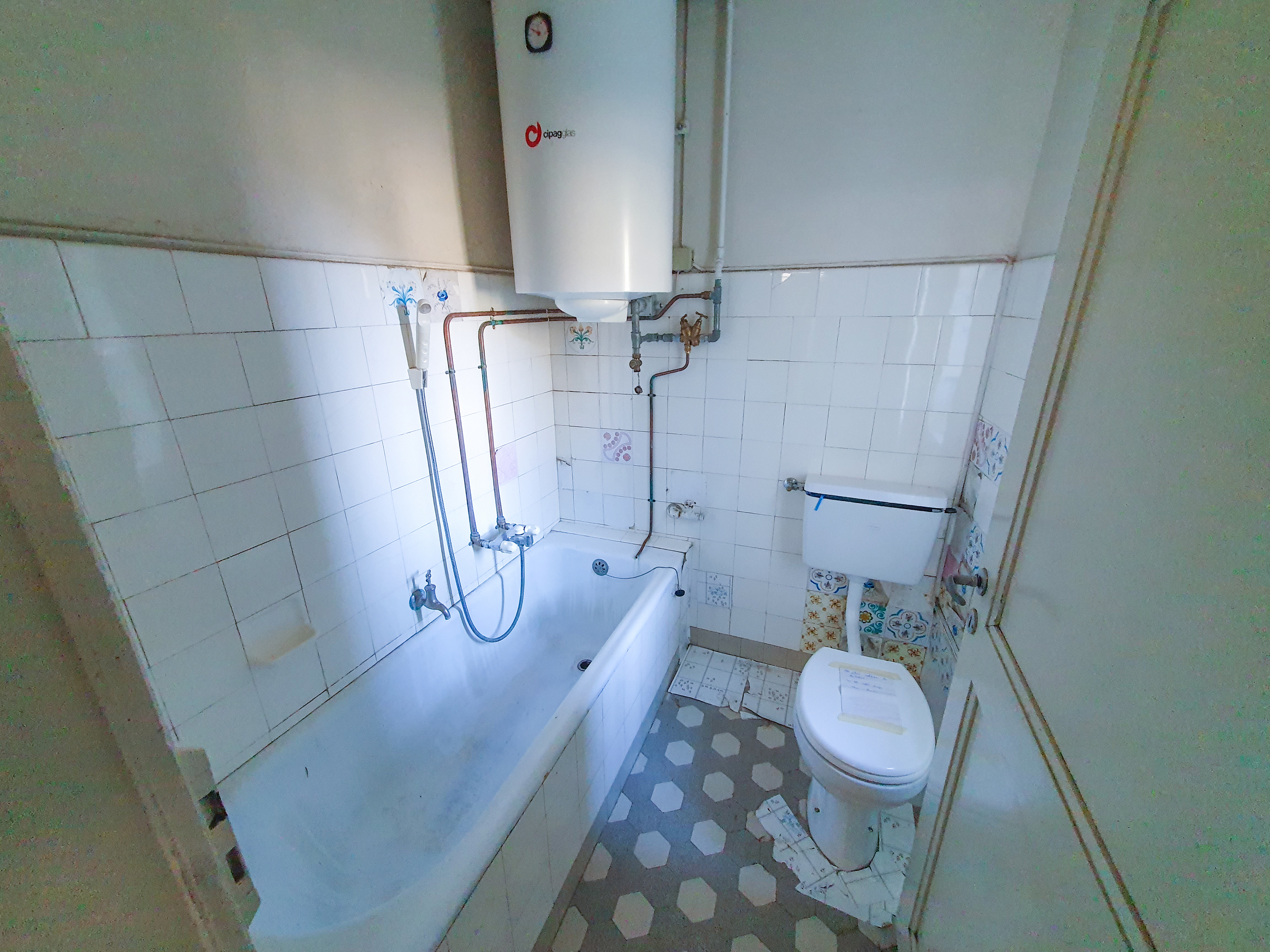 Bât. Habitation | Rez | Salle de bain