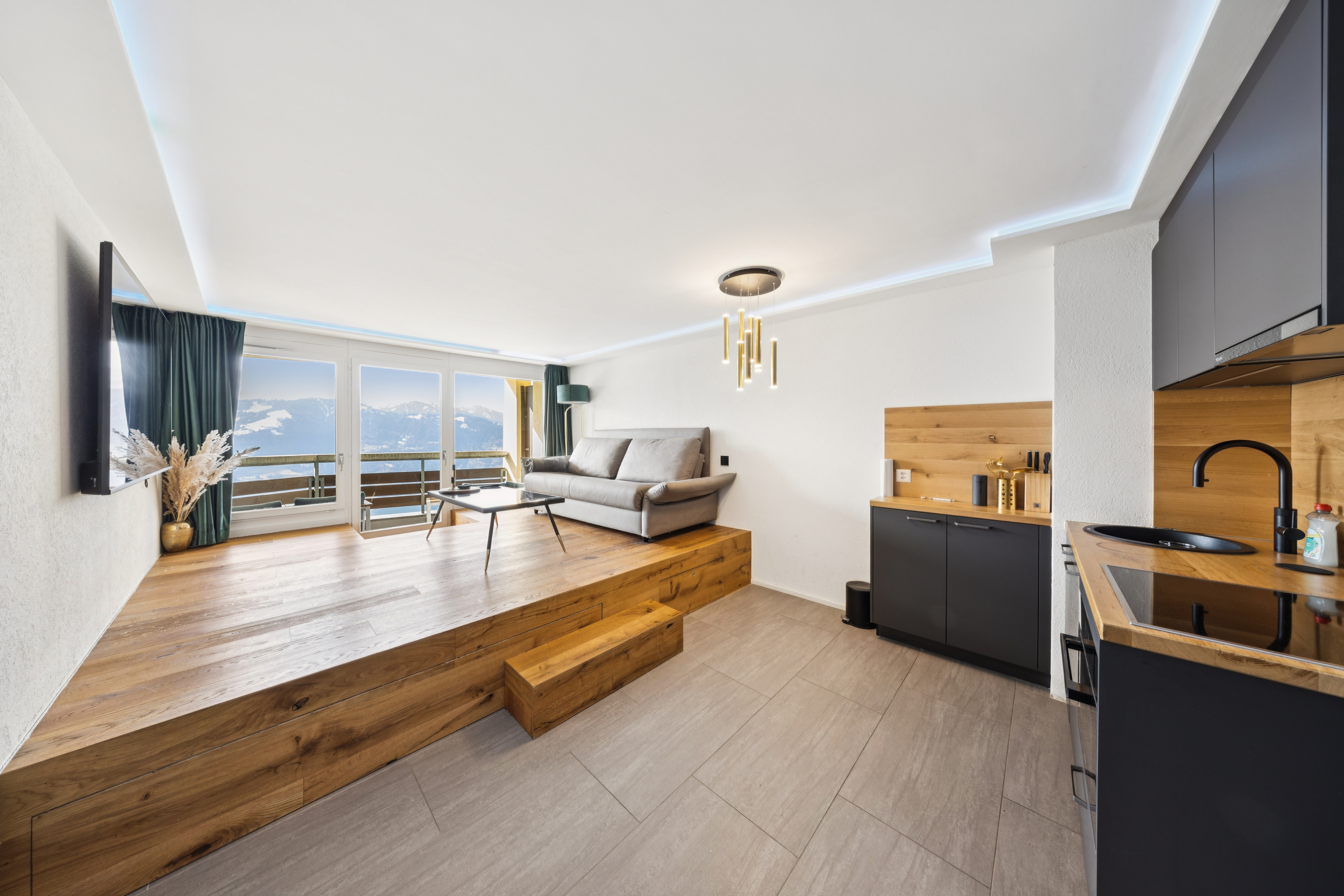 Aménagement confortable pour des vacances reposantes ou une utilisation à des fins d'investissement