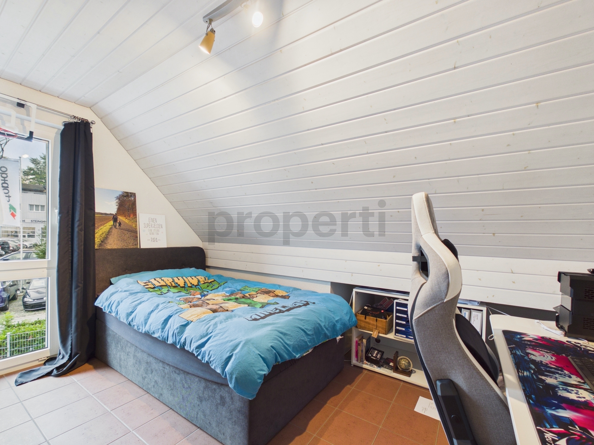 Photo 6