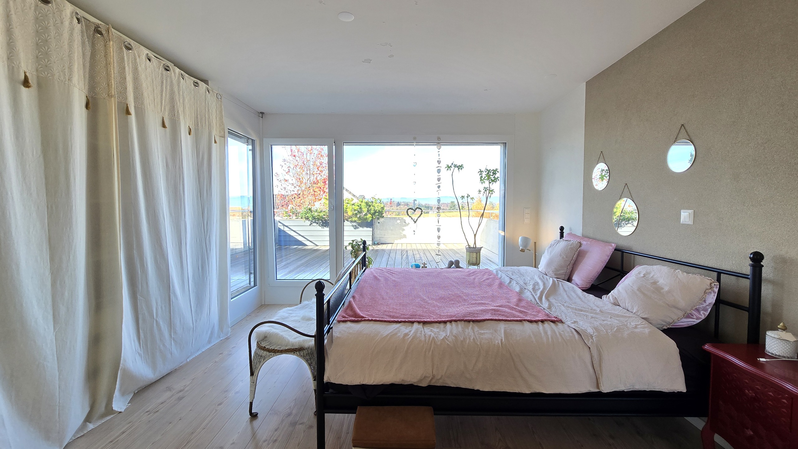 Chambre parentale avec salle d'eau