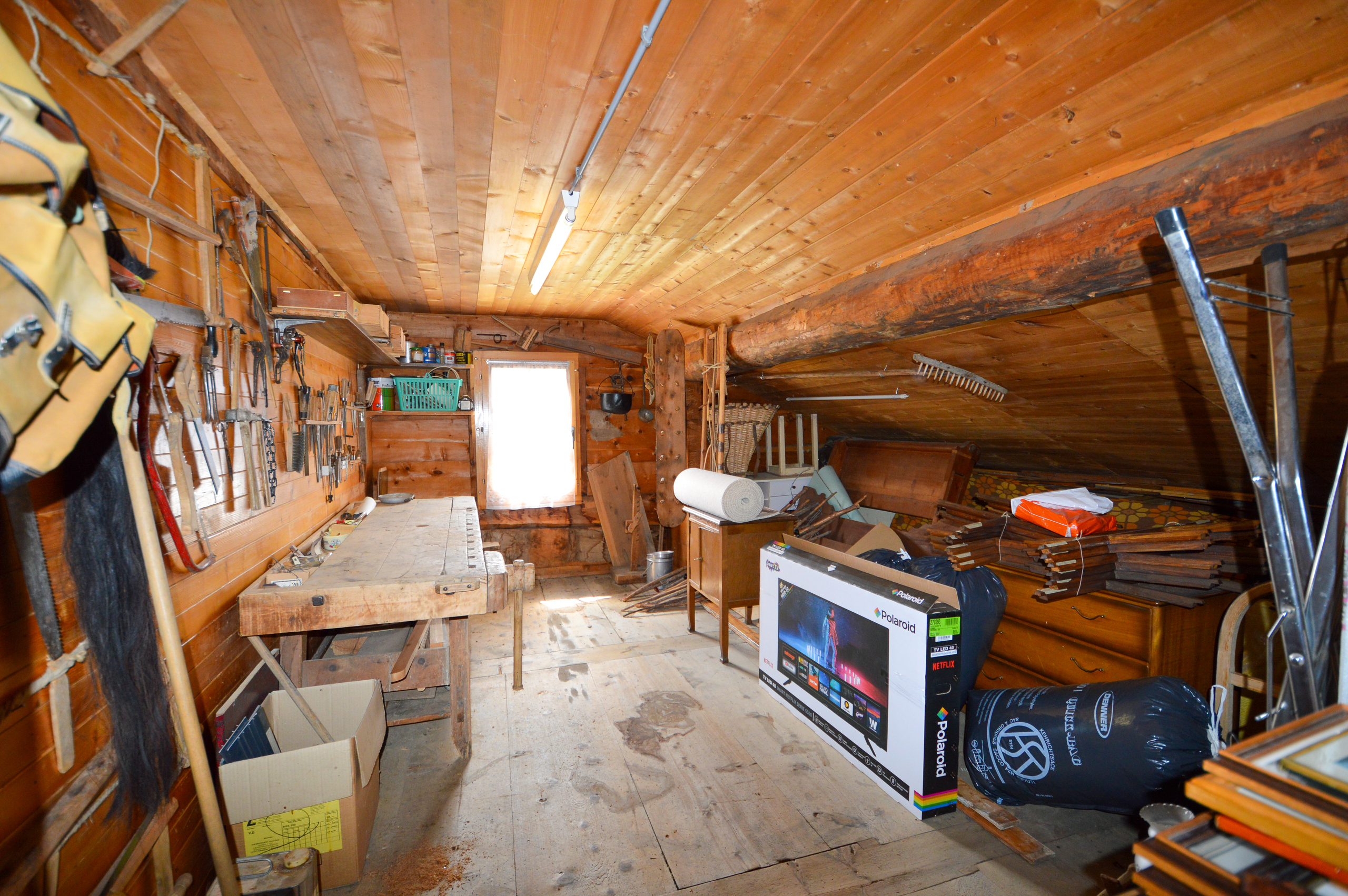 Photo 19