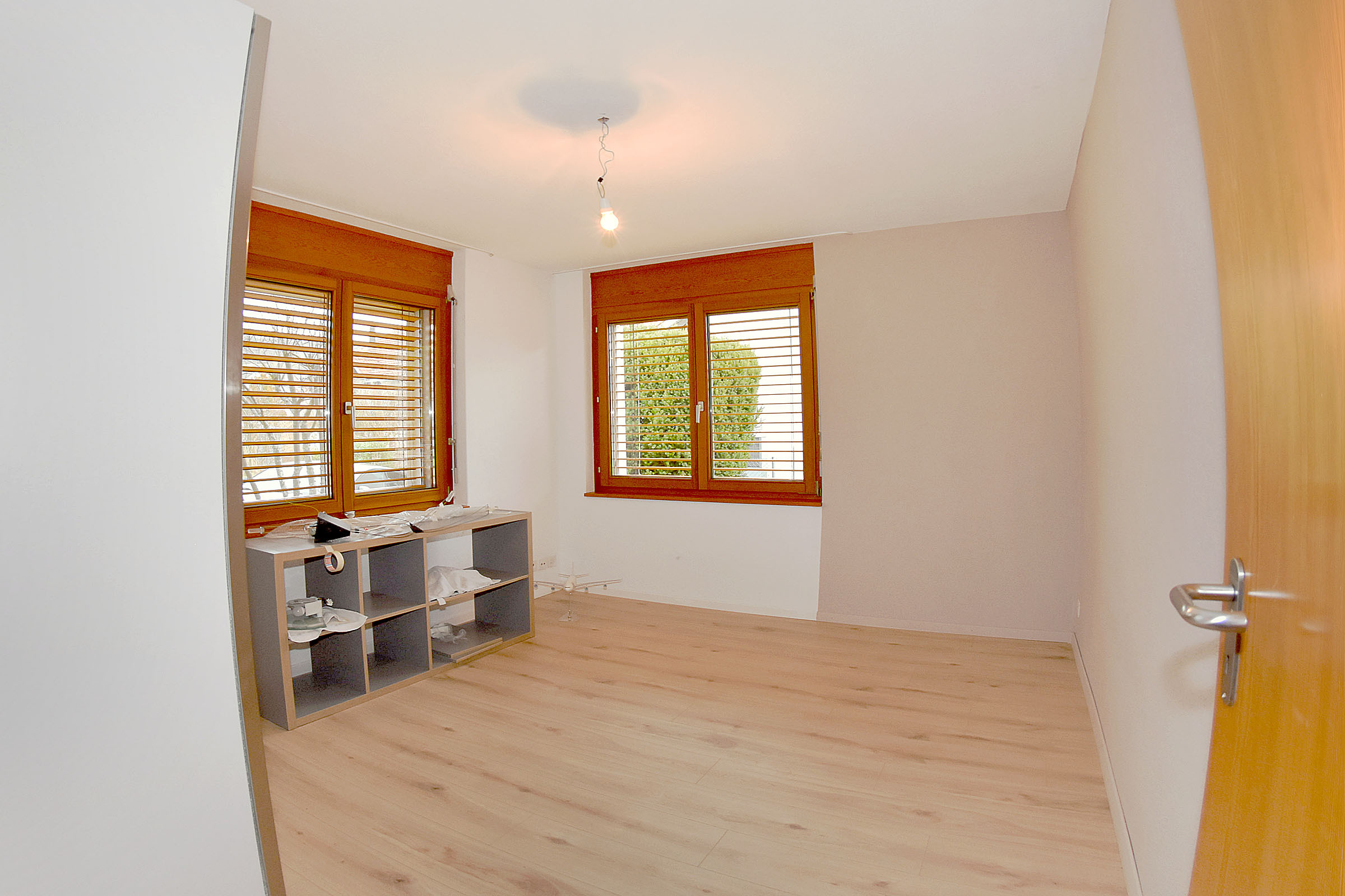 Büro/Gästezimmer im EG Büro/Gästezimmer im EG