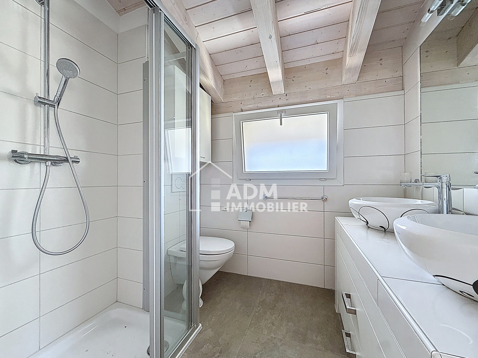 Salle de douche - chambre parentale Salle de douche - chambre parentale