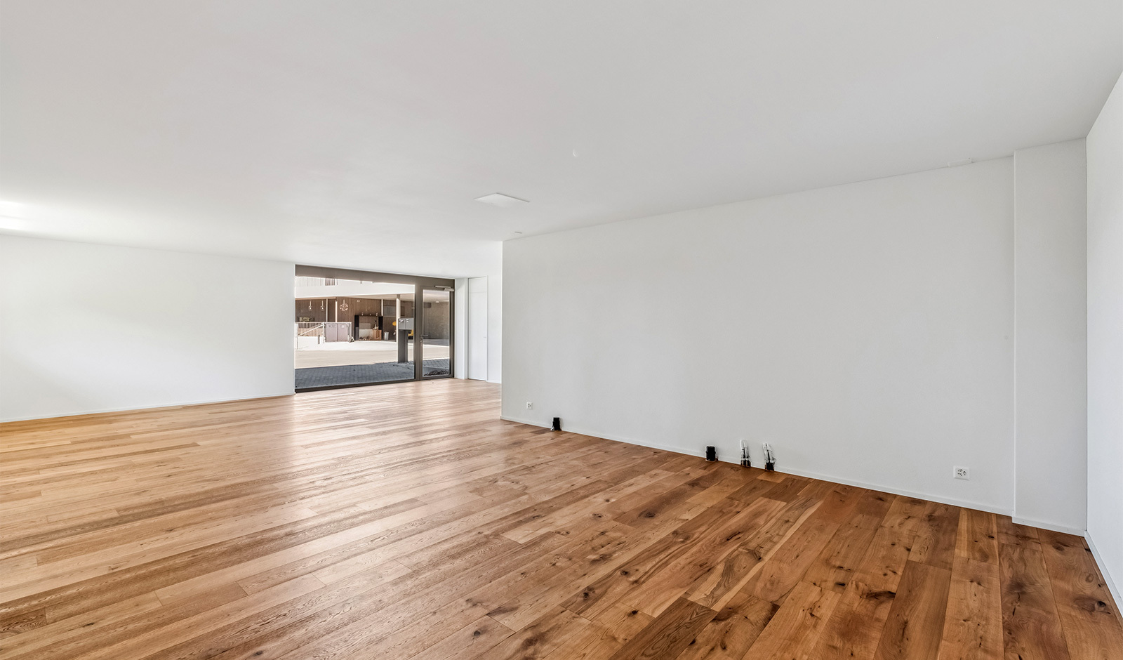 Interior view 3