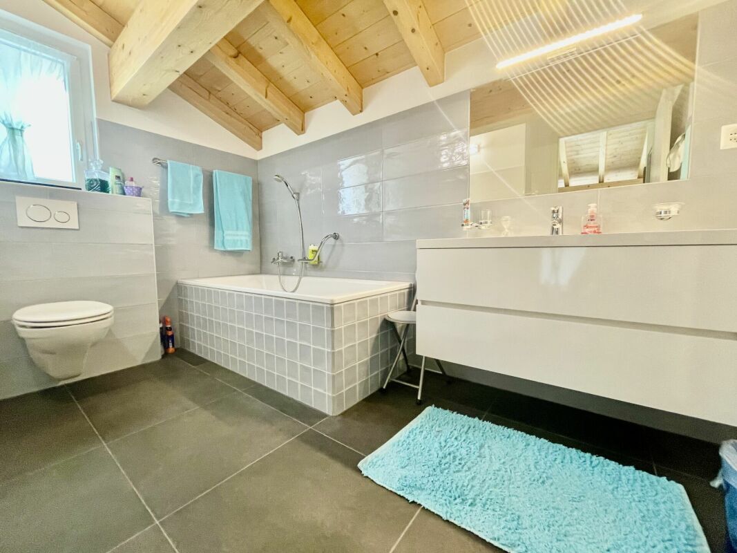 Salle d'eau à l'étage