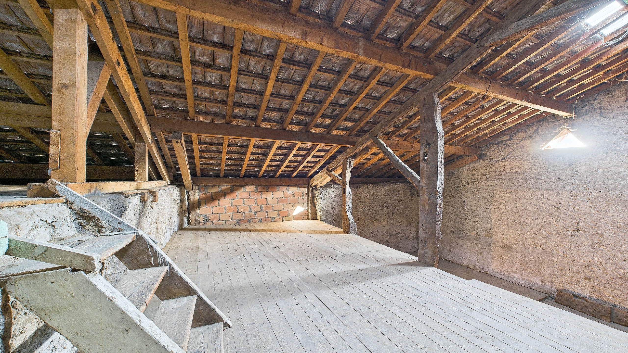 Photo 16