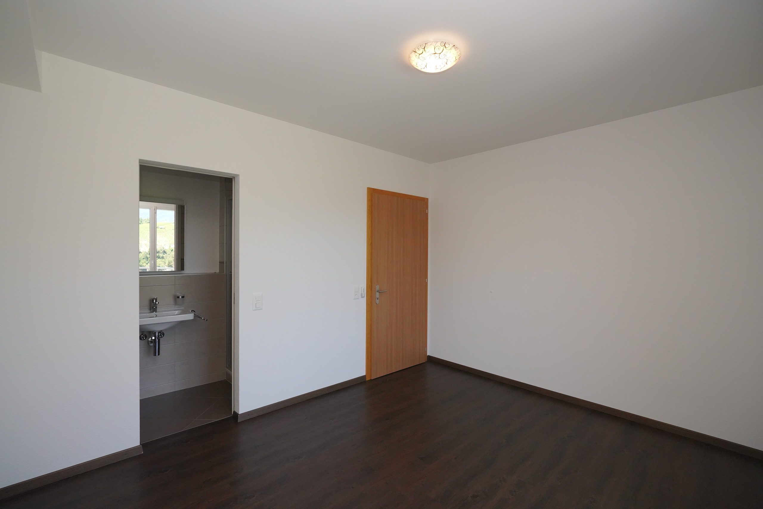 Interior view 9