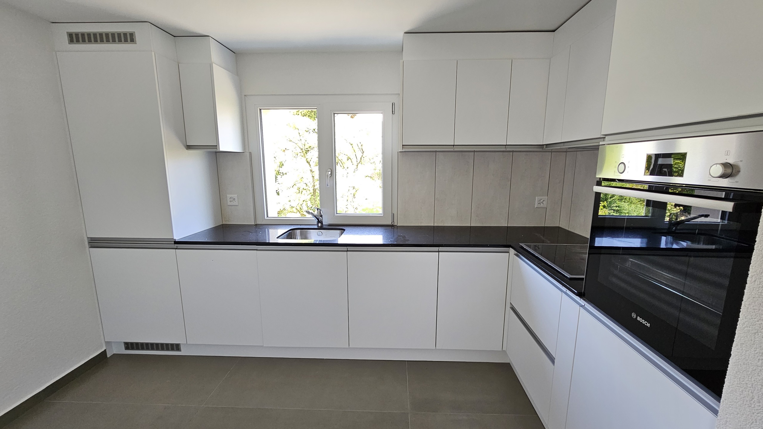 3.5 pièces 1er étage (immeuble rénové)