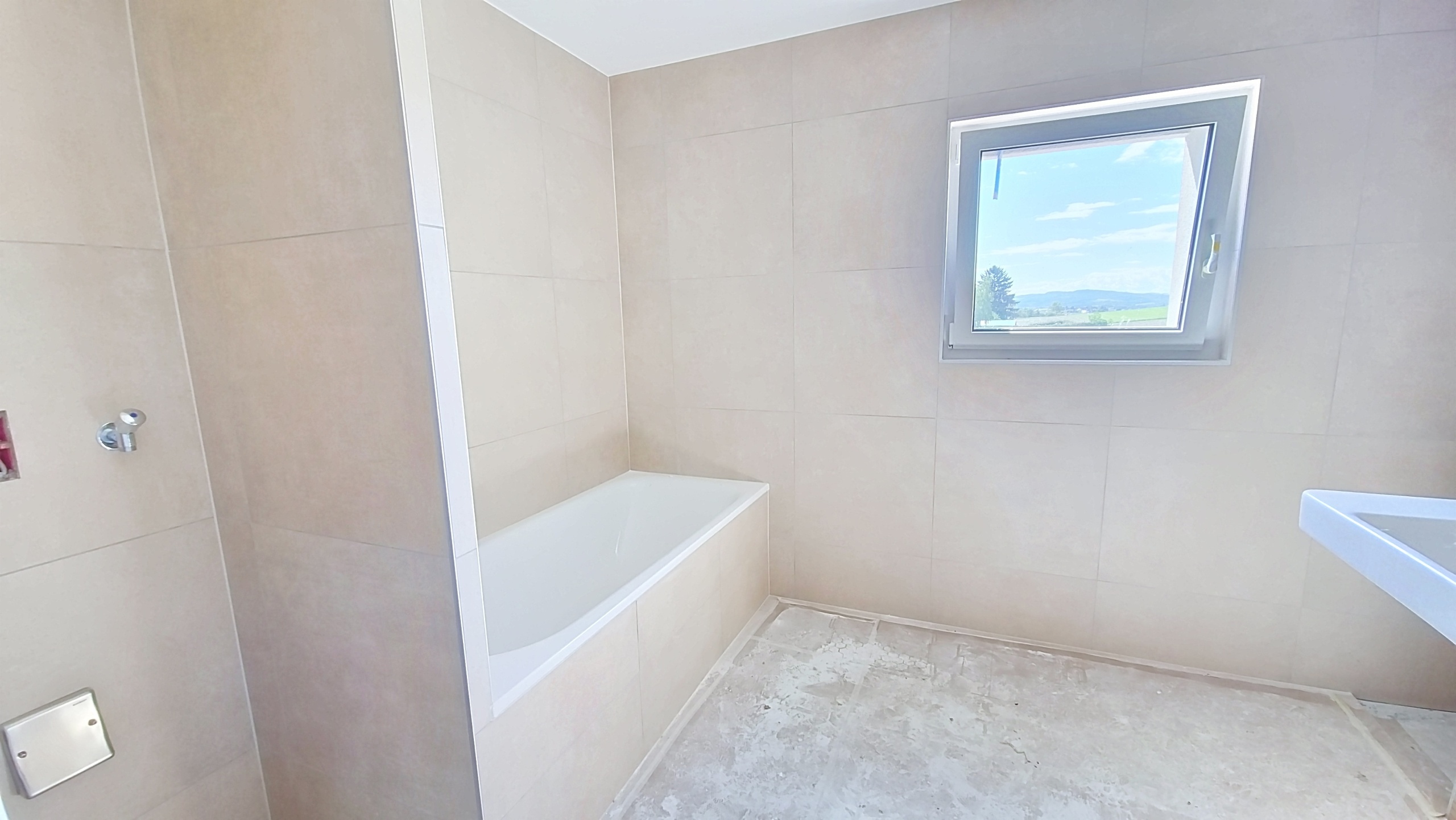 Interior view 5