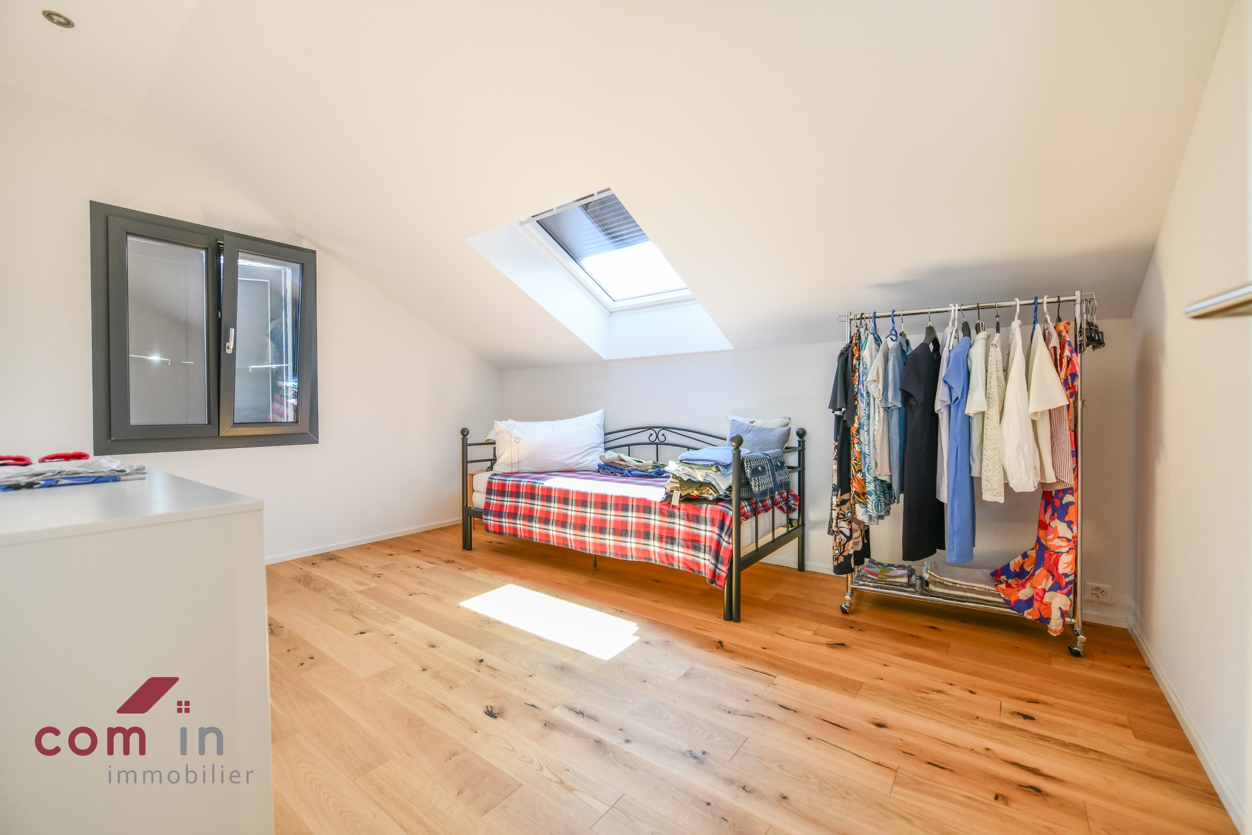 chambre Sud-Est (étage-combles) chambre Sud-Est (étage-combles)