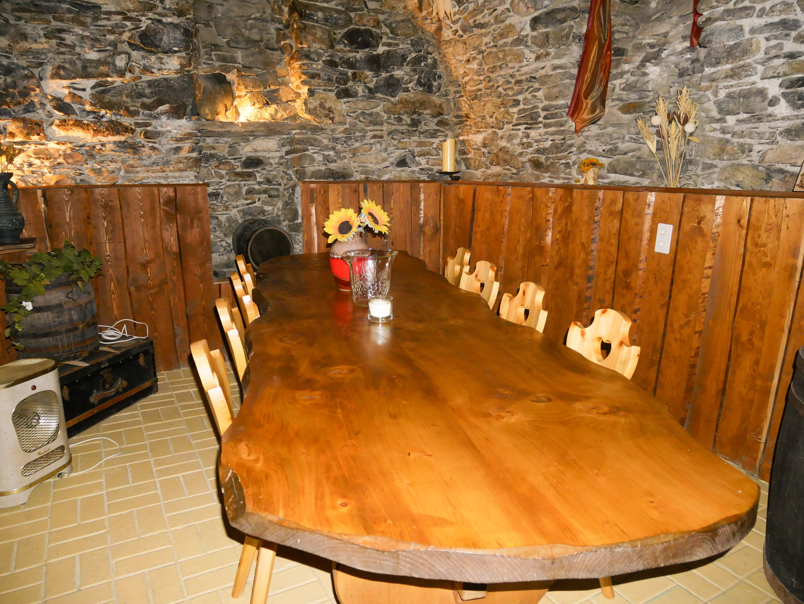 Interior view 16