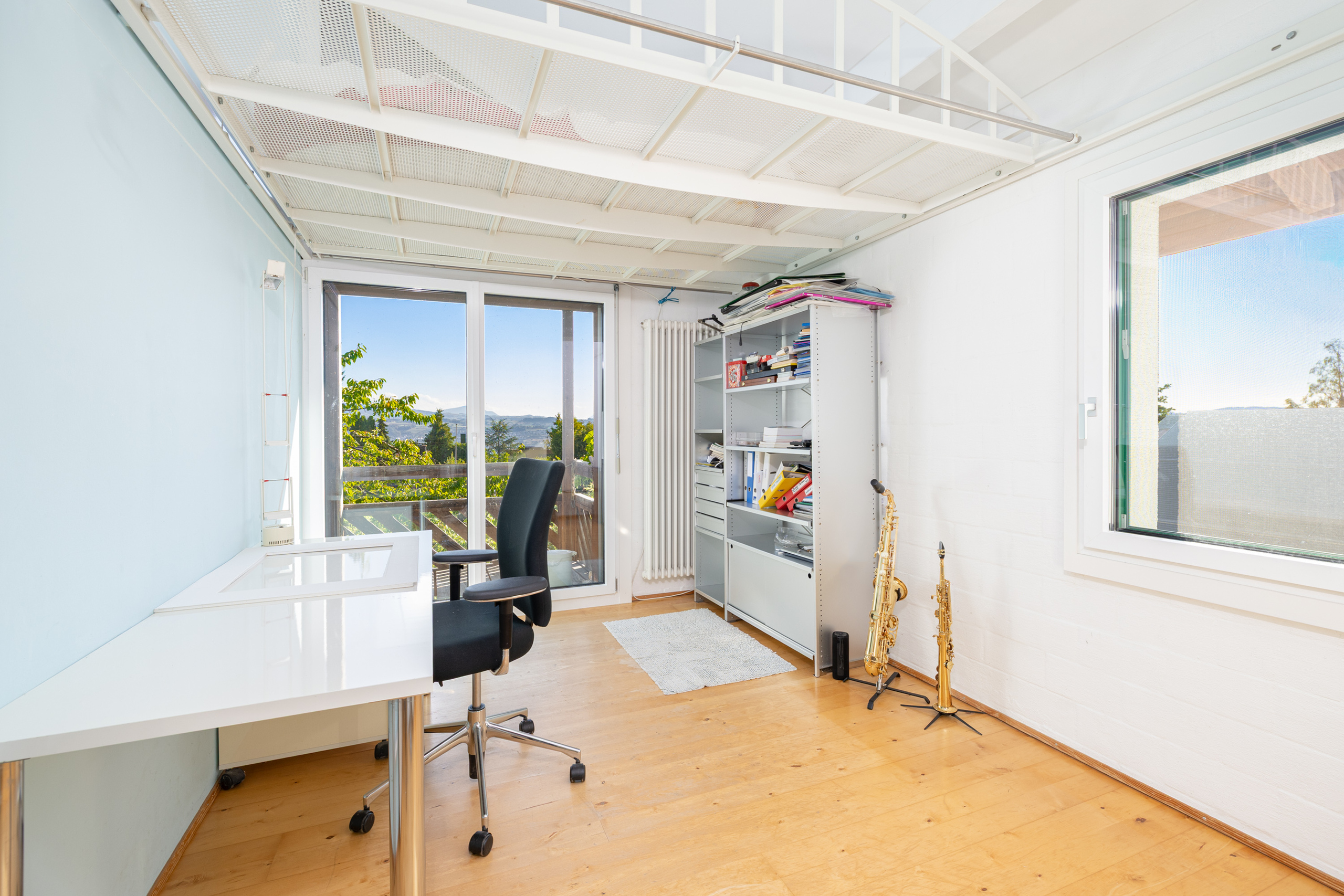 Interior view 2