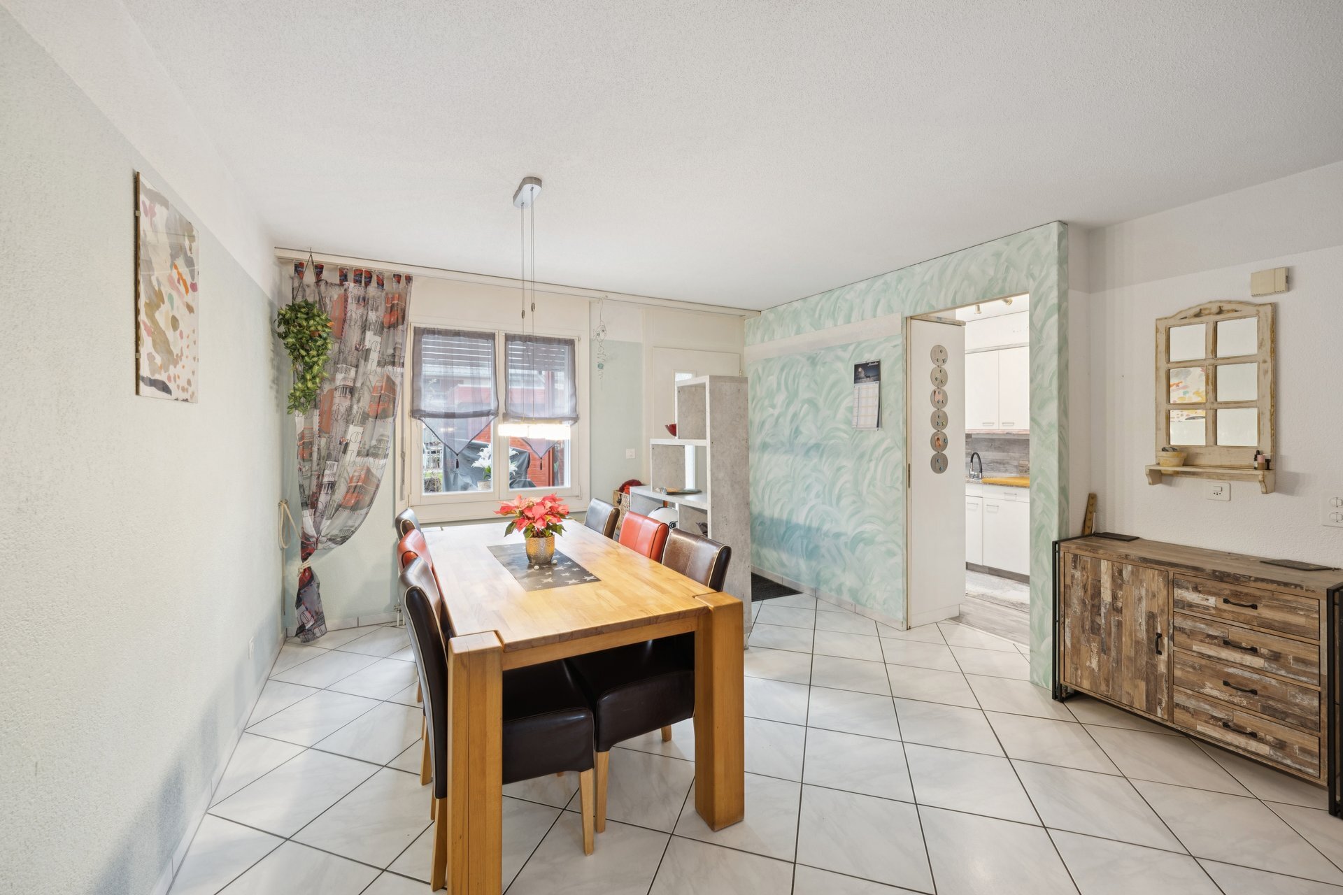 Dining room Dining room