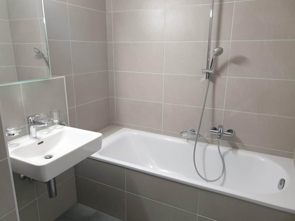 19014617245d1b7a071ed761.53156105_1000