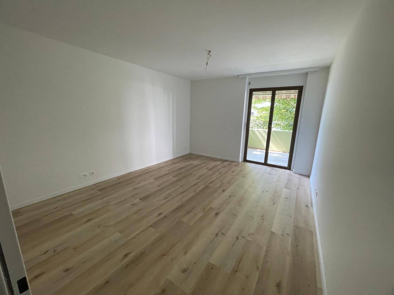 Interior view 6