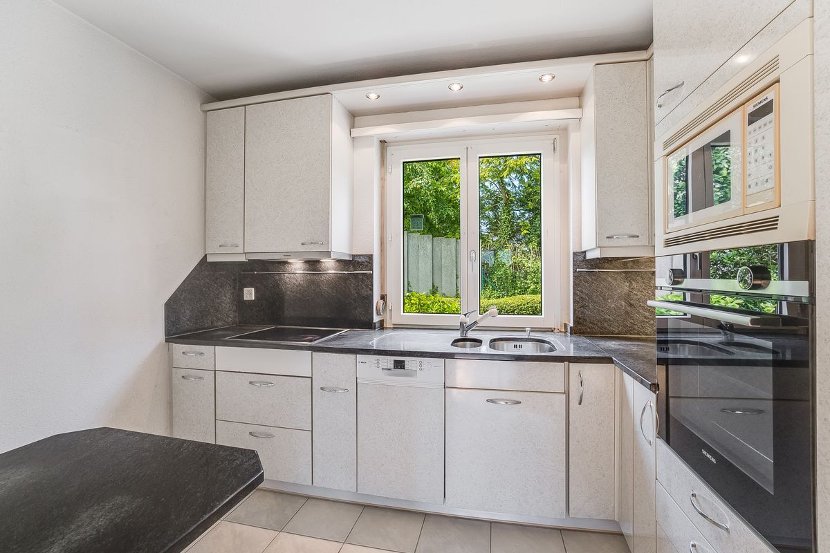 Blick zum Eingangsbereich Blick zum Eingangsbereich