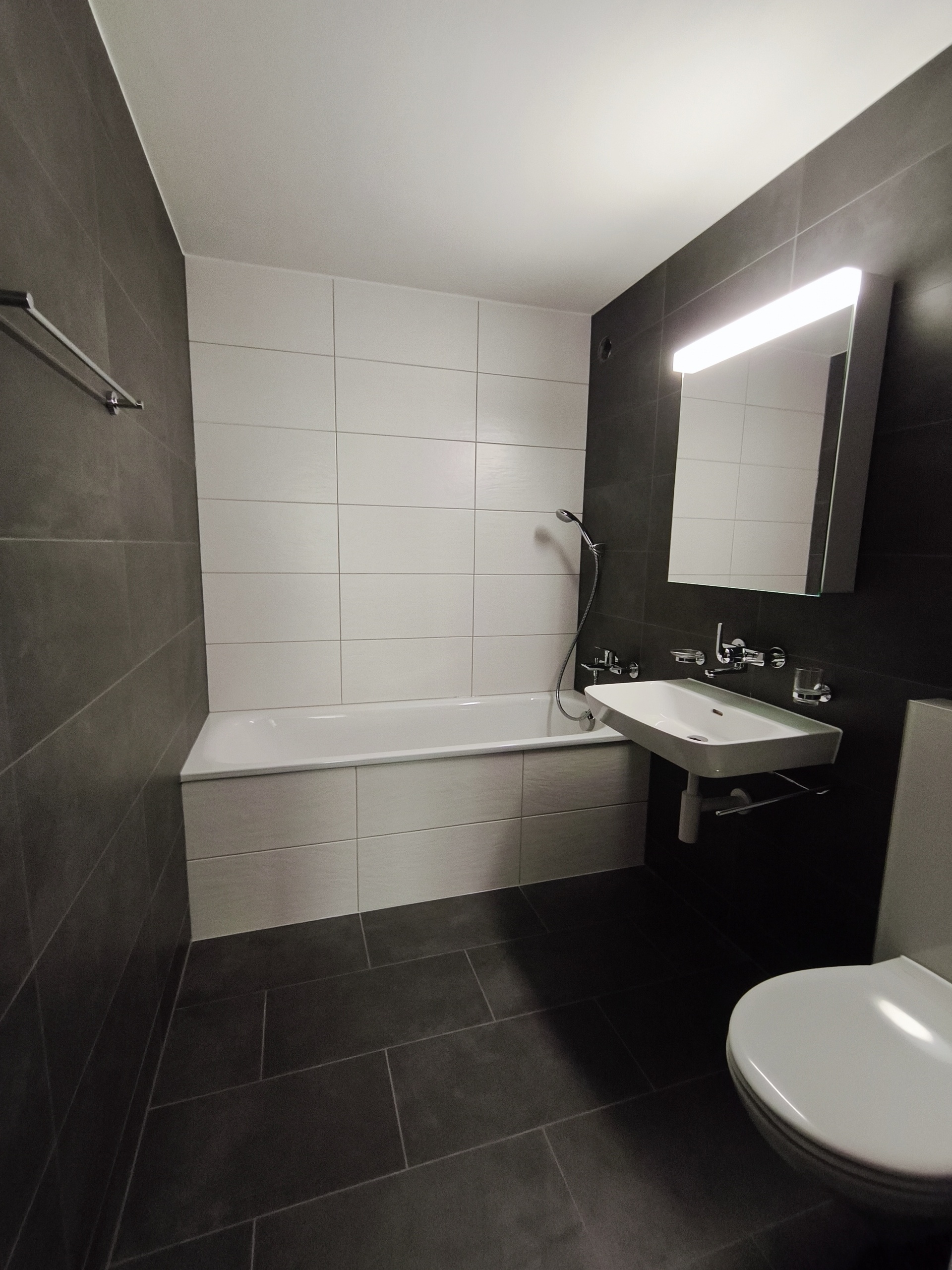 Interior view 7