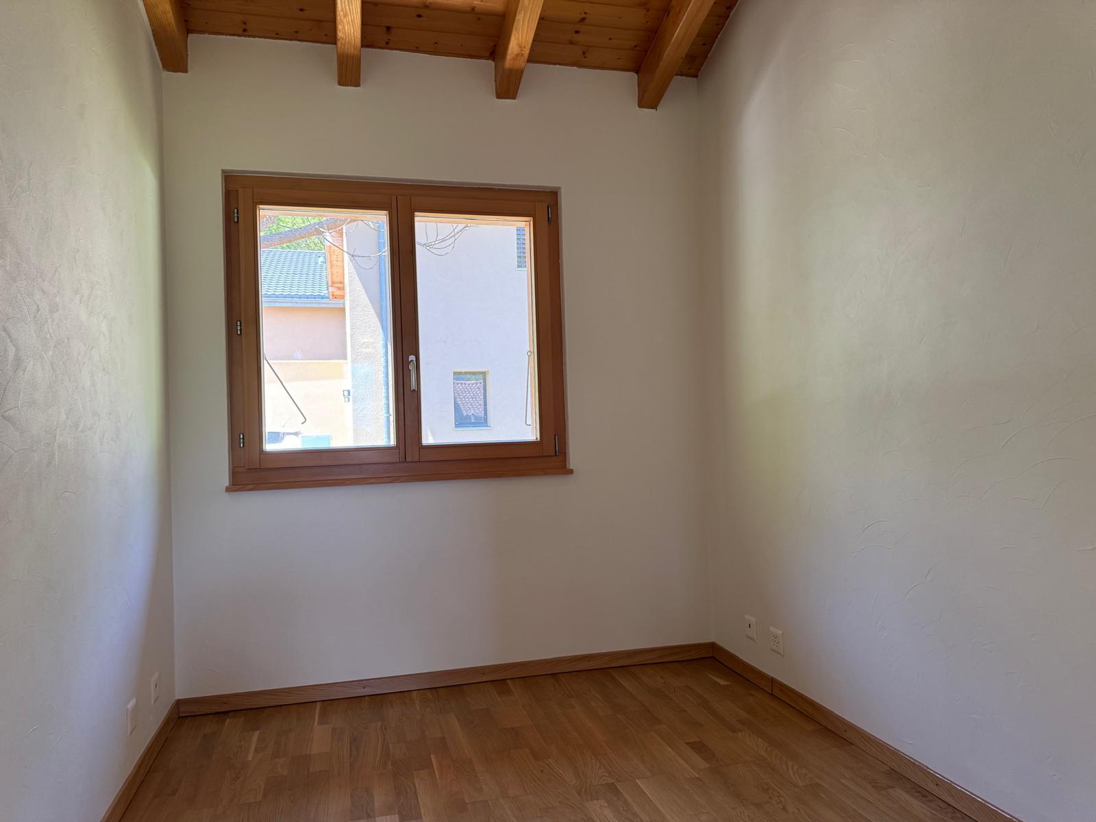 Interior view 4