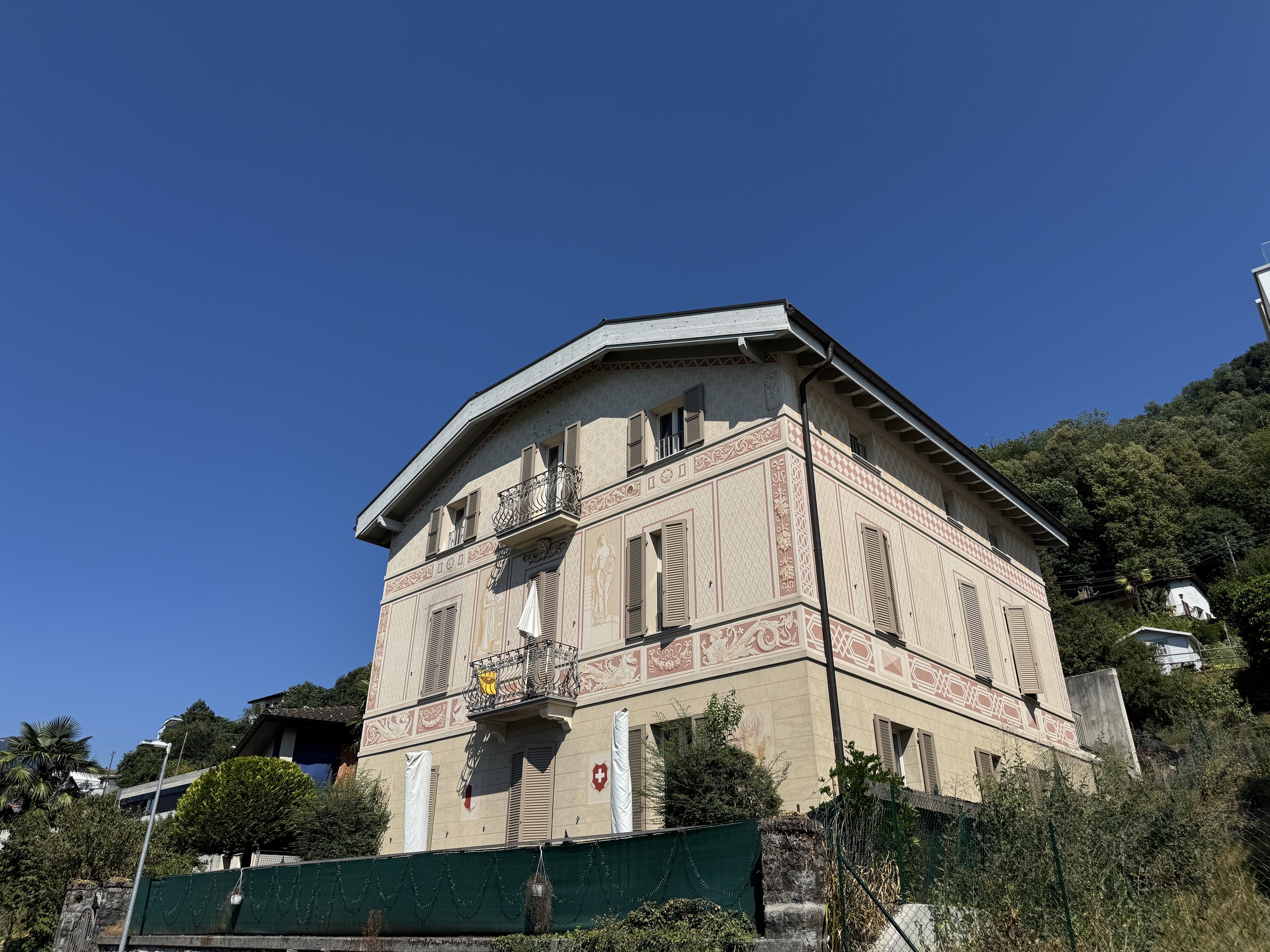 Vista esteriore 1