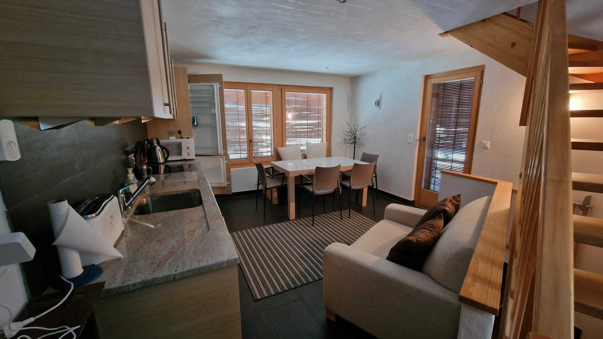 cuisine + salle-à-manger Rez supérieur cuisine + salle-à-manger Rez supérieur