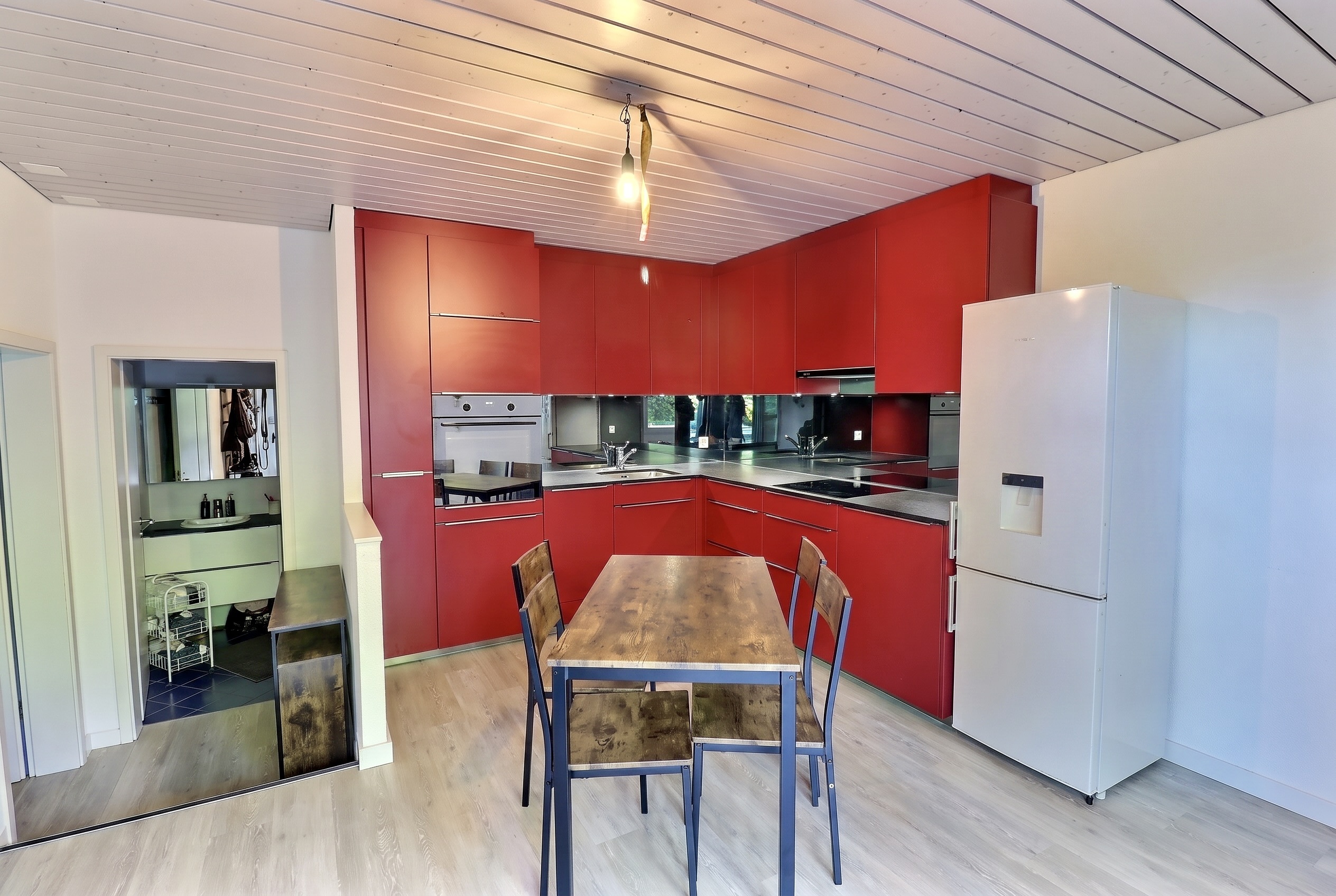Interior view 11