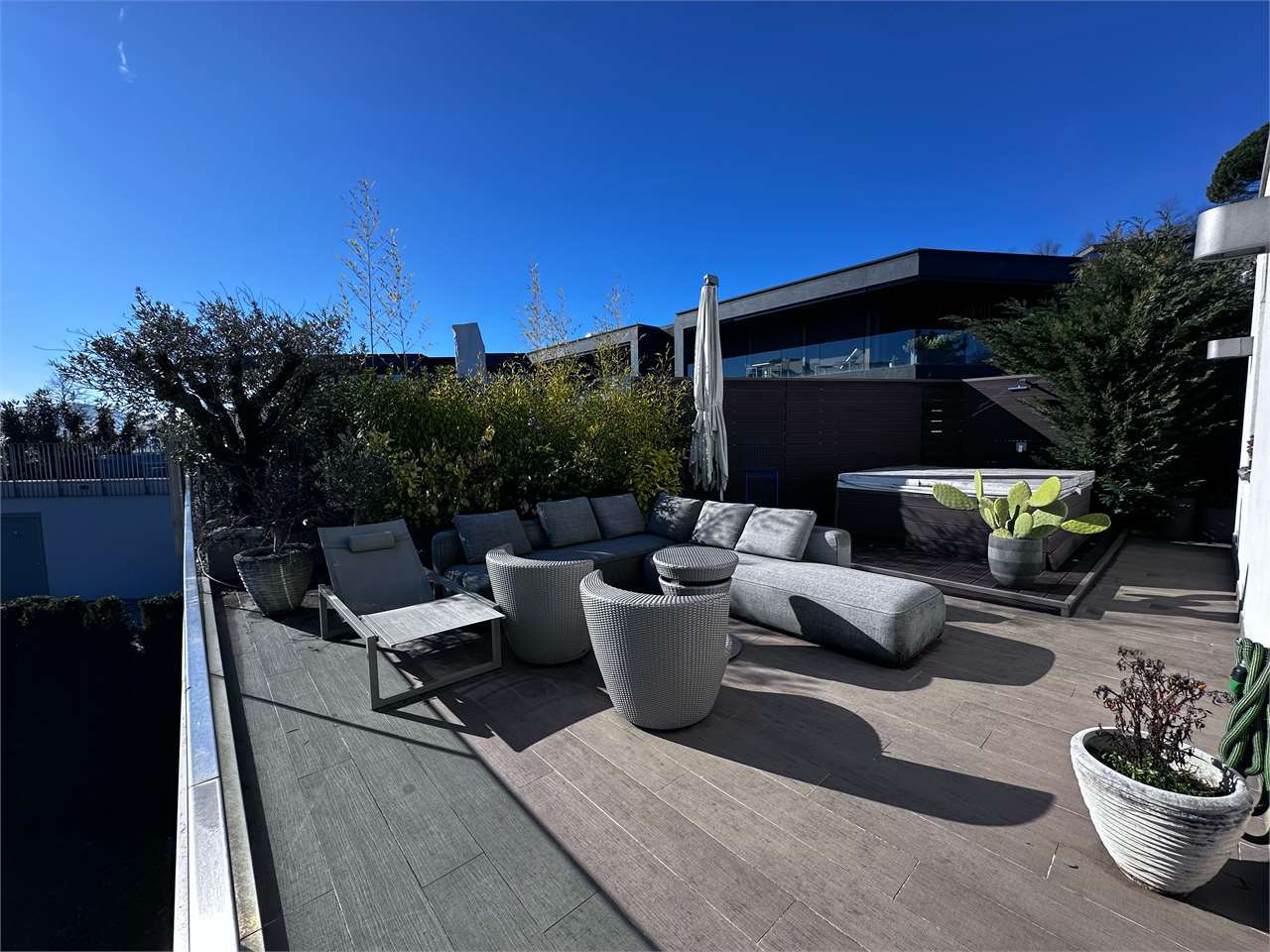 Premier coup d'oeil 2