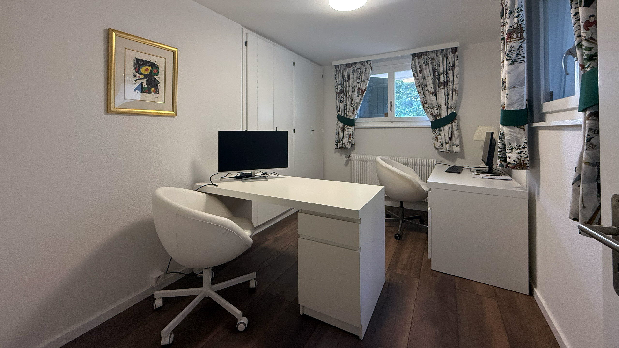 Office on lower ground floor can be converted into bedroom Office on lower ground floor can be converted into bedroom