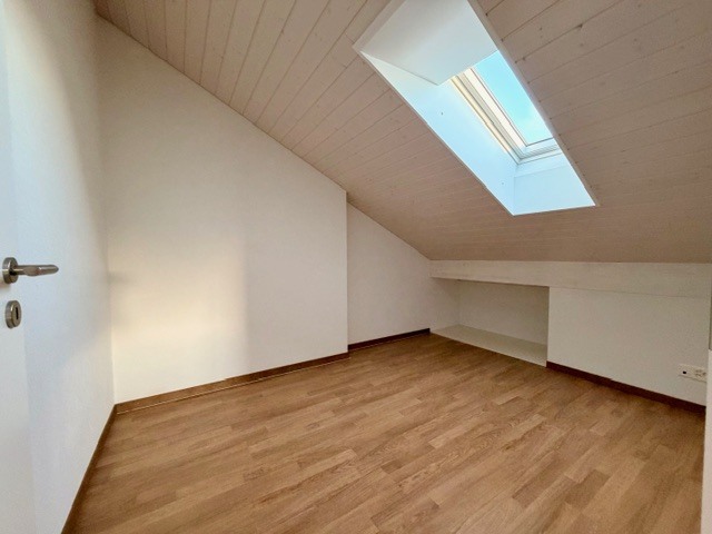 Disponible Disponible