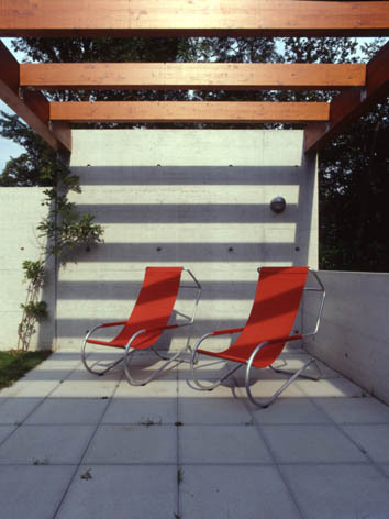 Exterior view 1