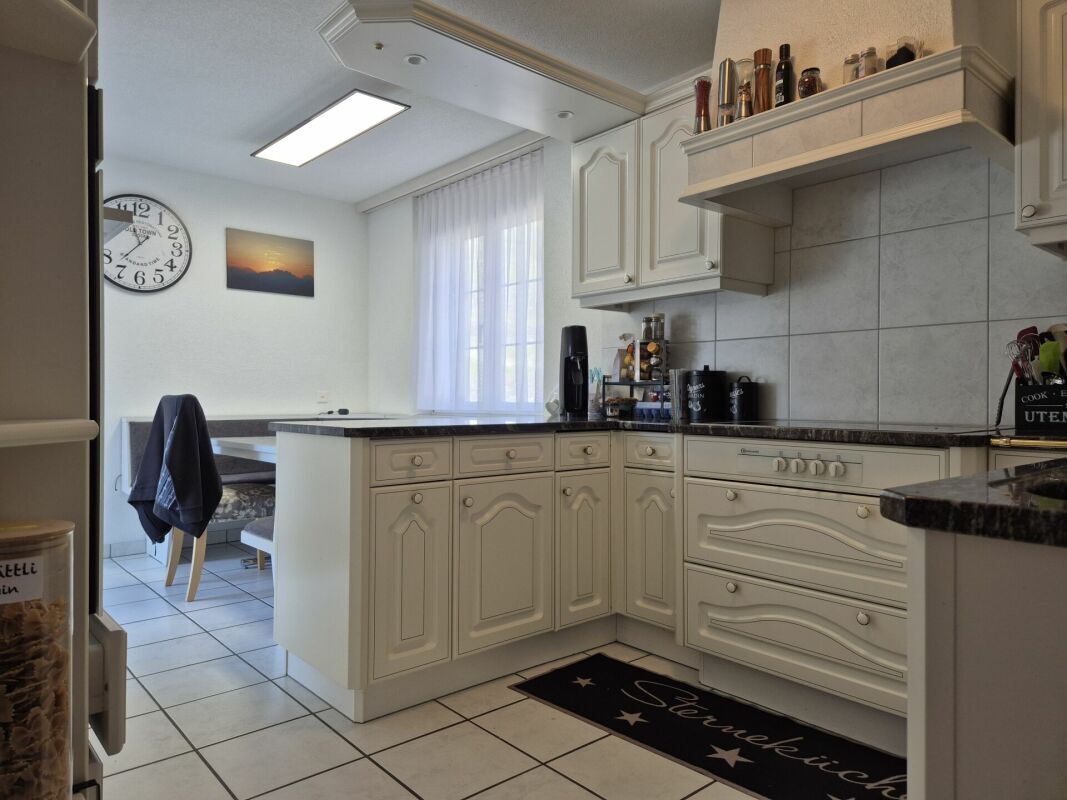 Küche mit Essbereich