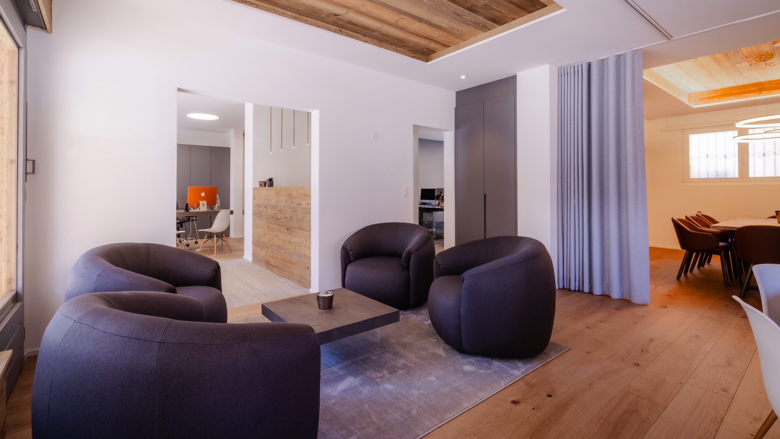 Real estate agency located in the center of Crans-Montana
