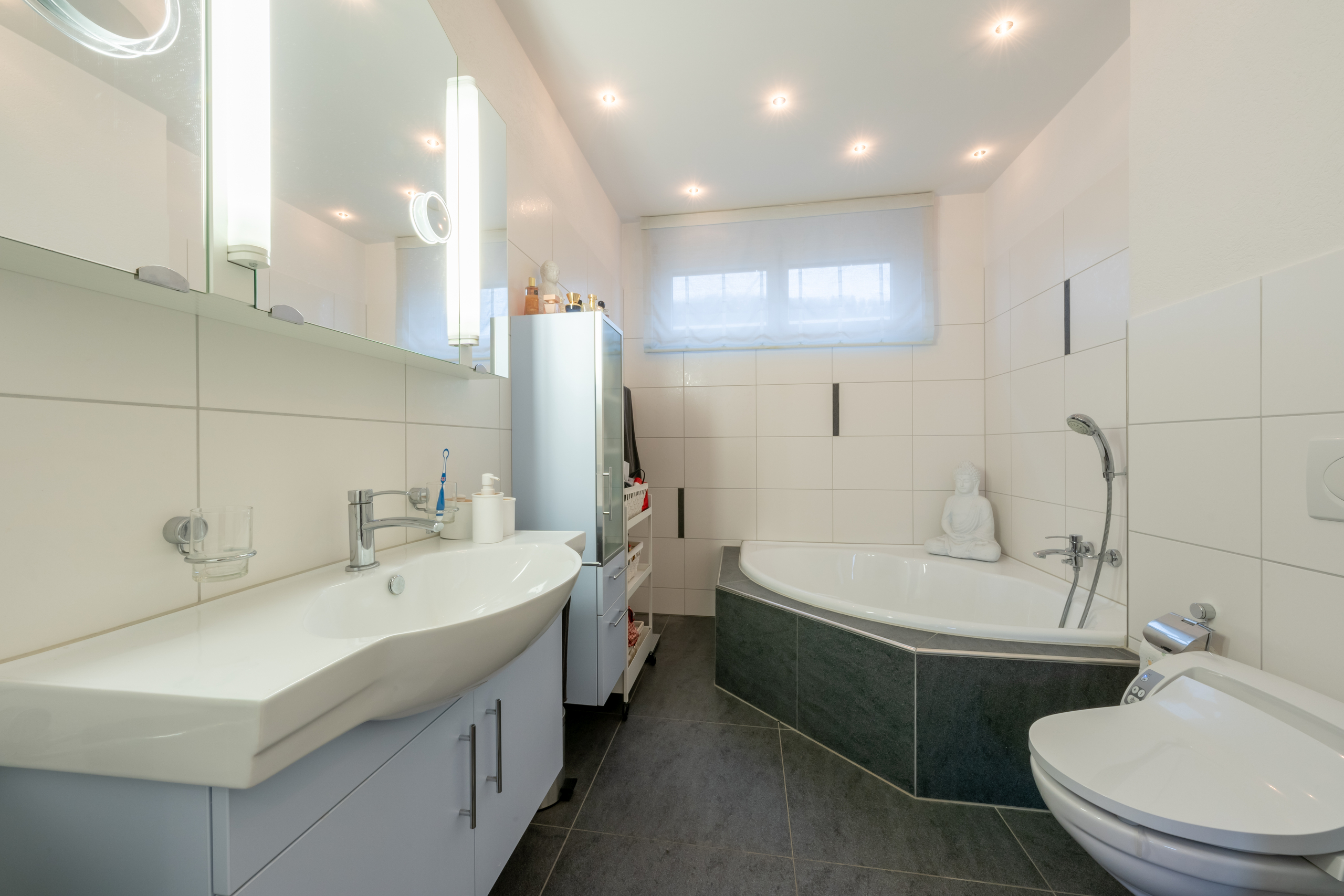 Nasszelle Elternschlafzimmer Nasszelle Elternschlafzimmer