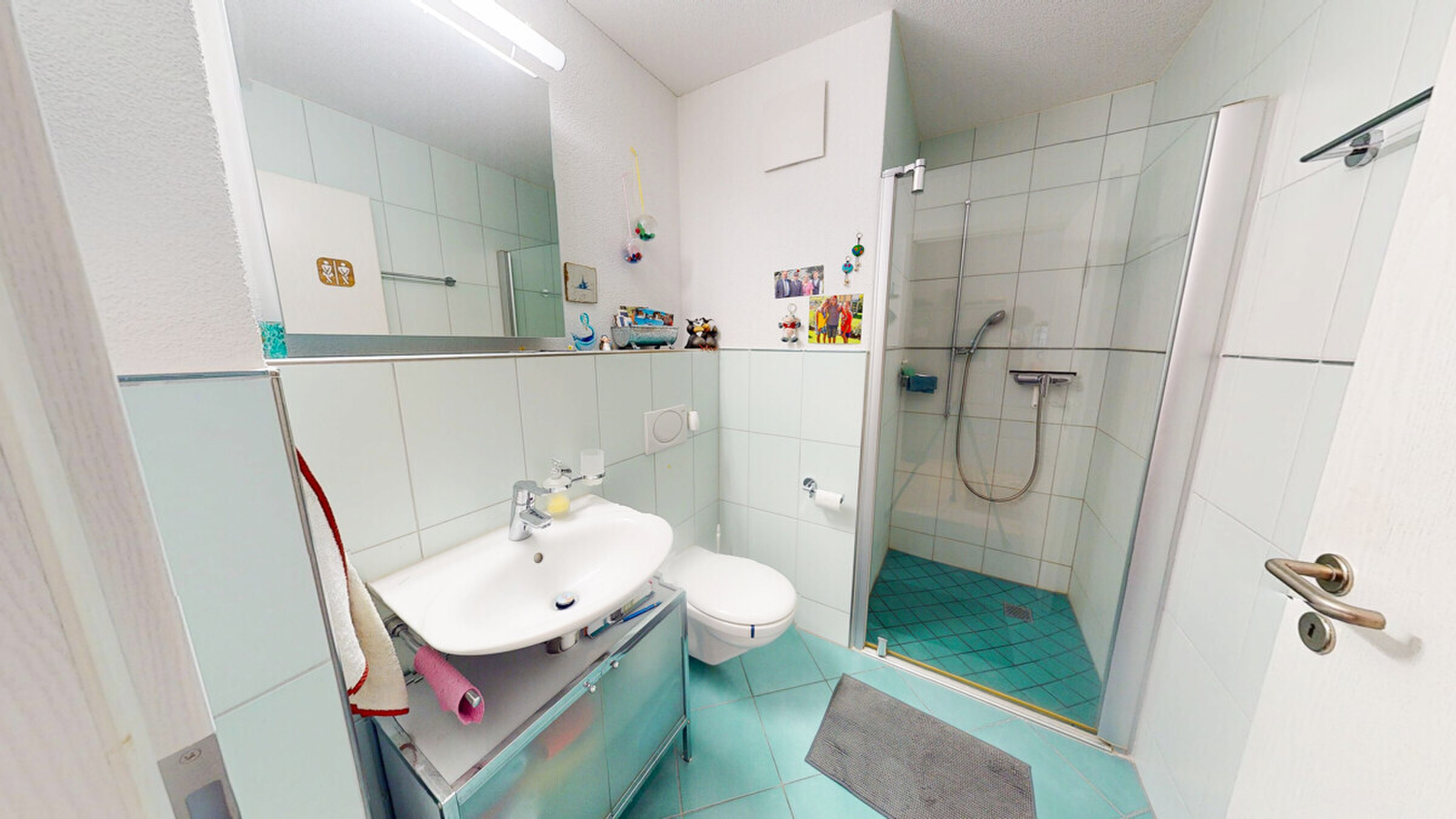 Photo 12